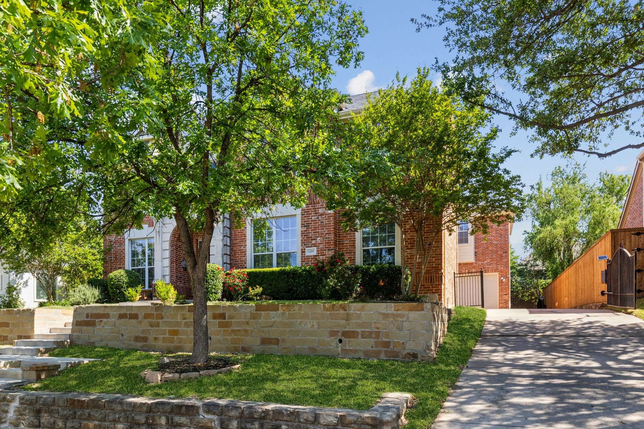 Lewisville, TX 75056,1209 Queen Peggy LN
