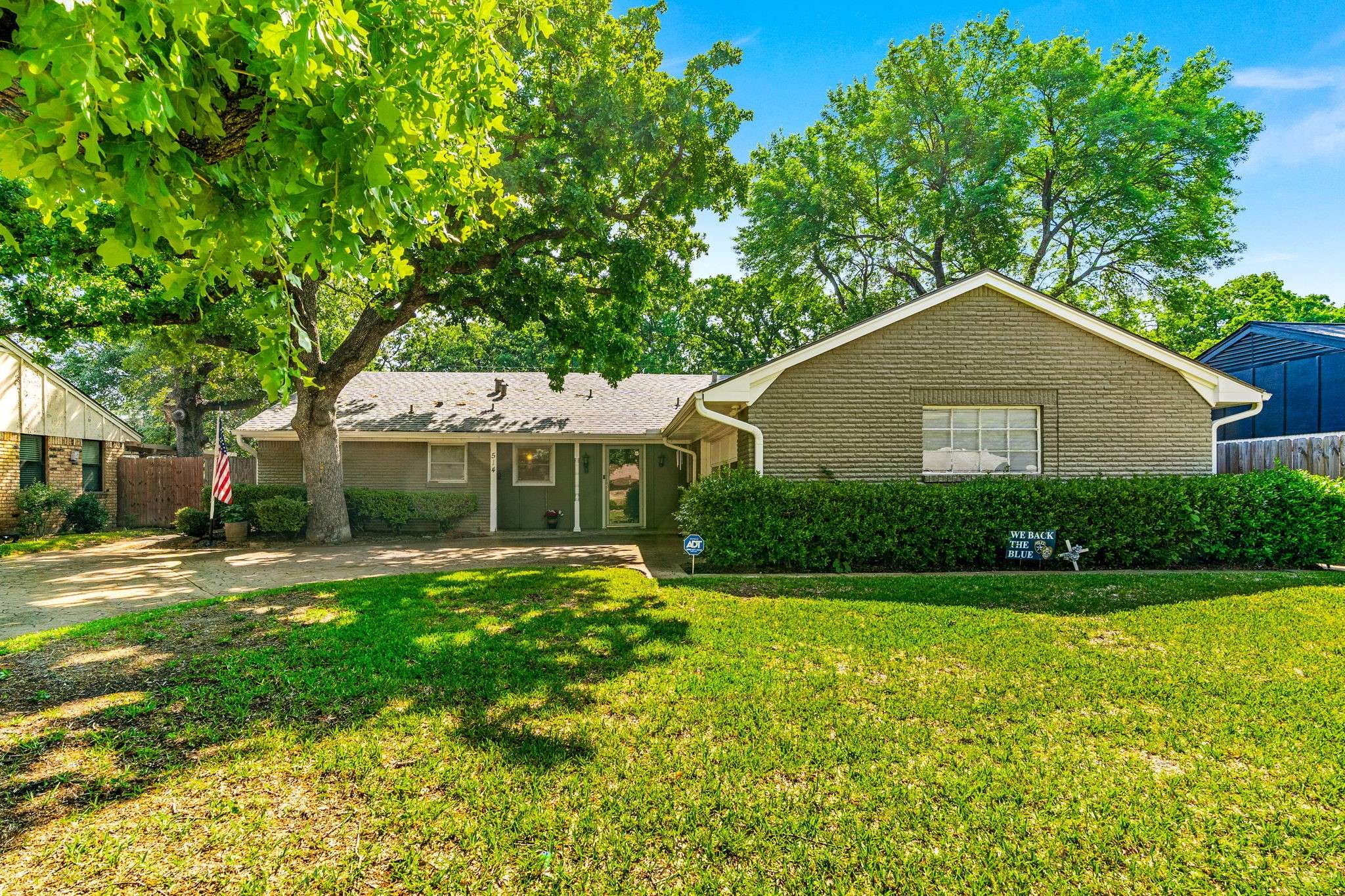 Irving, TX 75061,514 Staffordshire DR