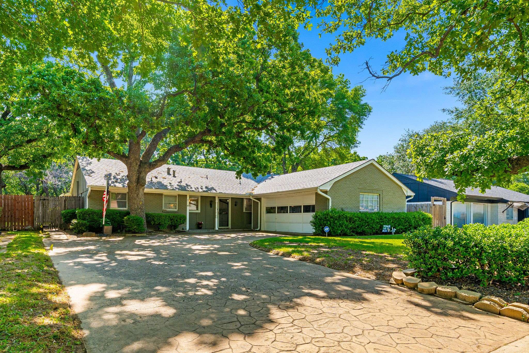 Irving, TX 75061,514 Staffordshire DR