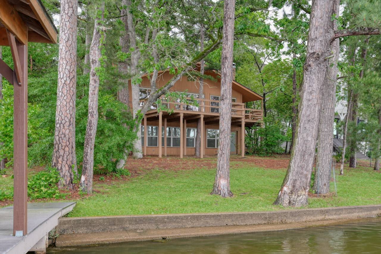 Hideaway, TX 75771,318 Hideaway Lane Central