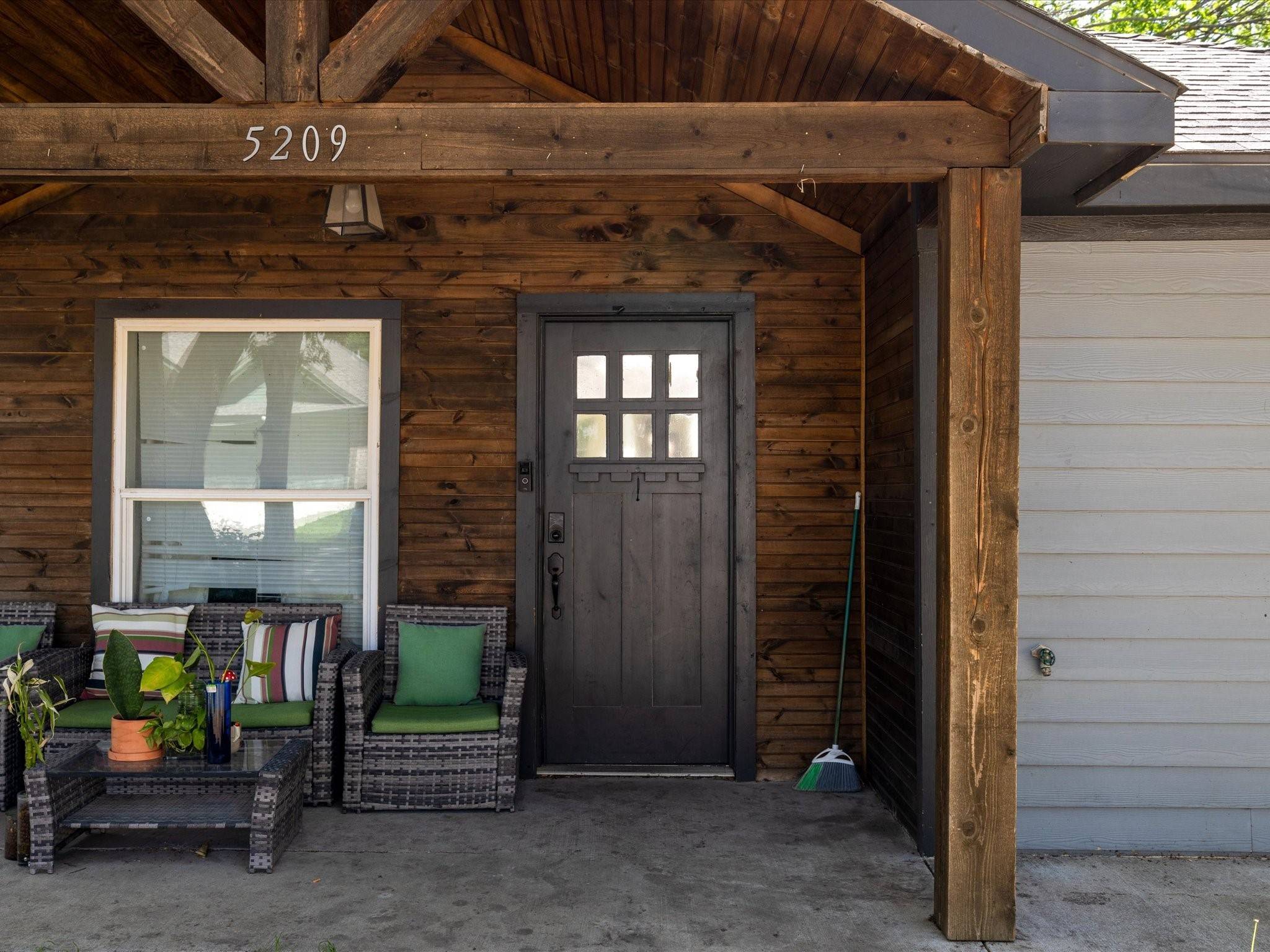 Sansom Park, TX 76114,5209 Crowley ST