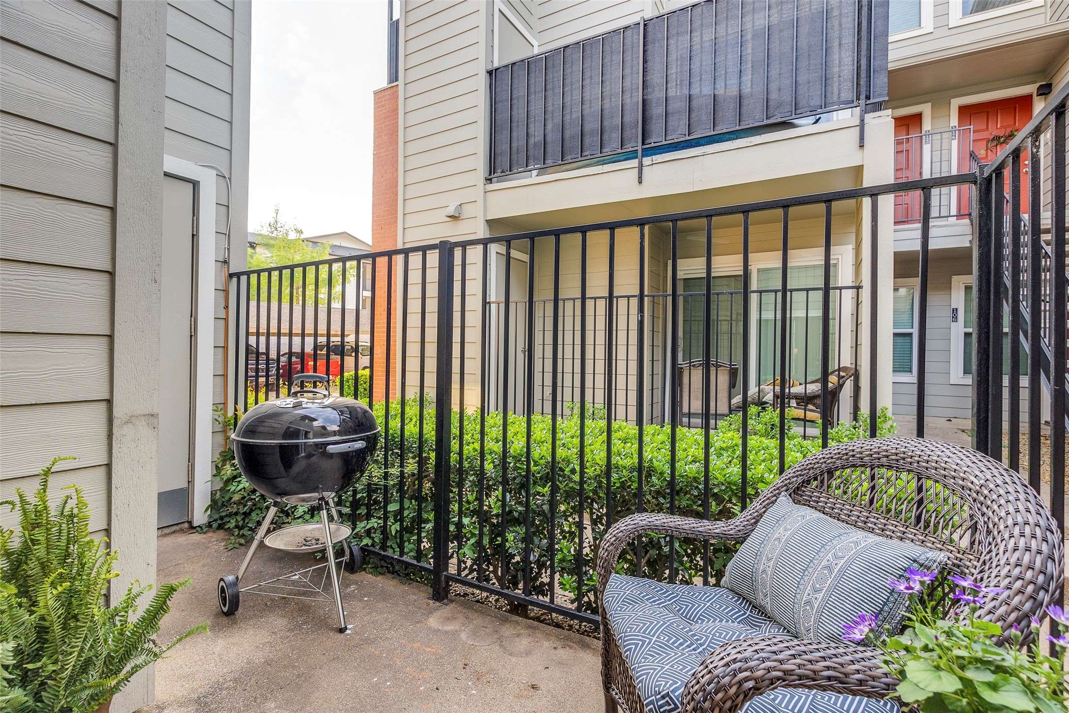Dallas, TX 75231,6900 Skillman ST #201