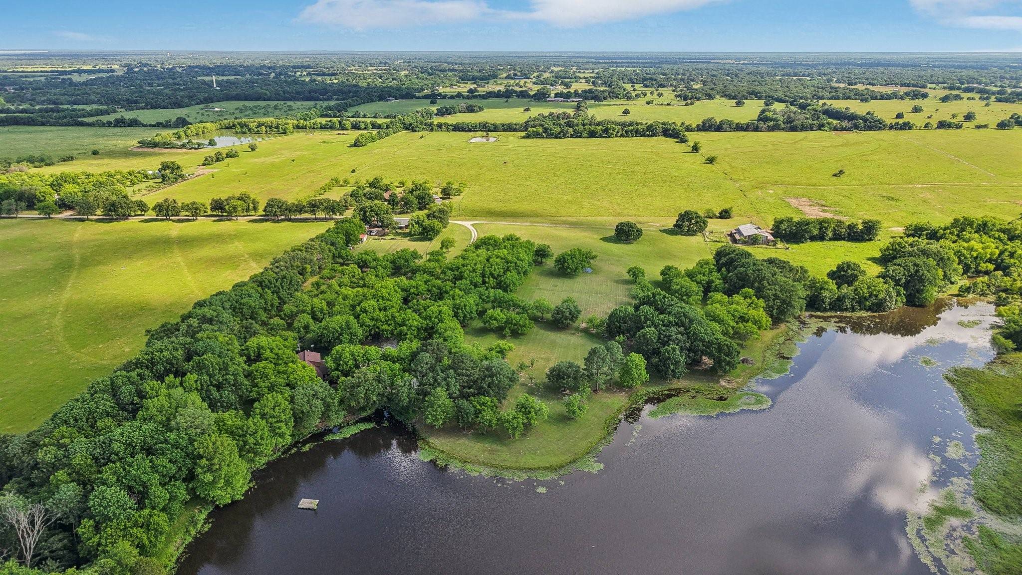 Kemp, TX 75143,5154 Fogleman RD