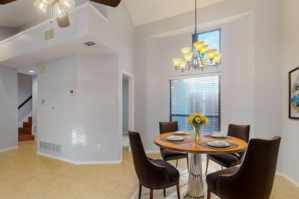 Dallas, TX 75252,17490 Meandering WAY #2303