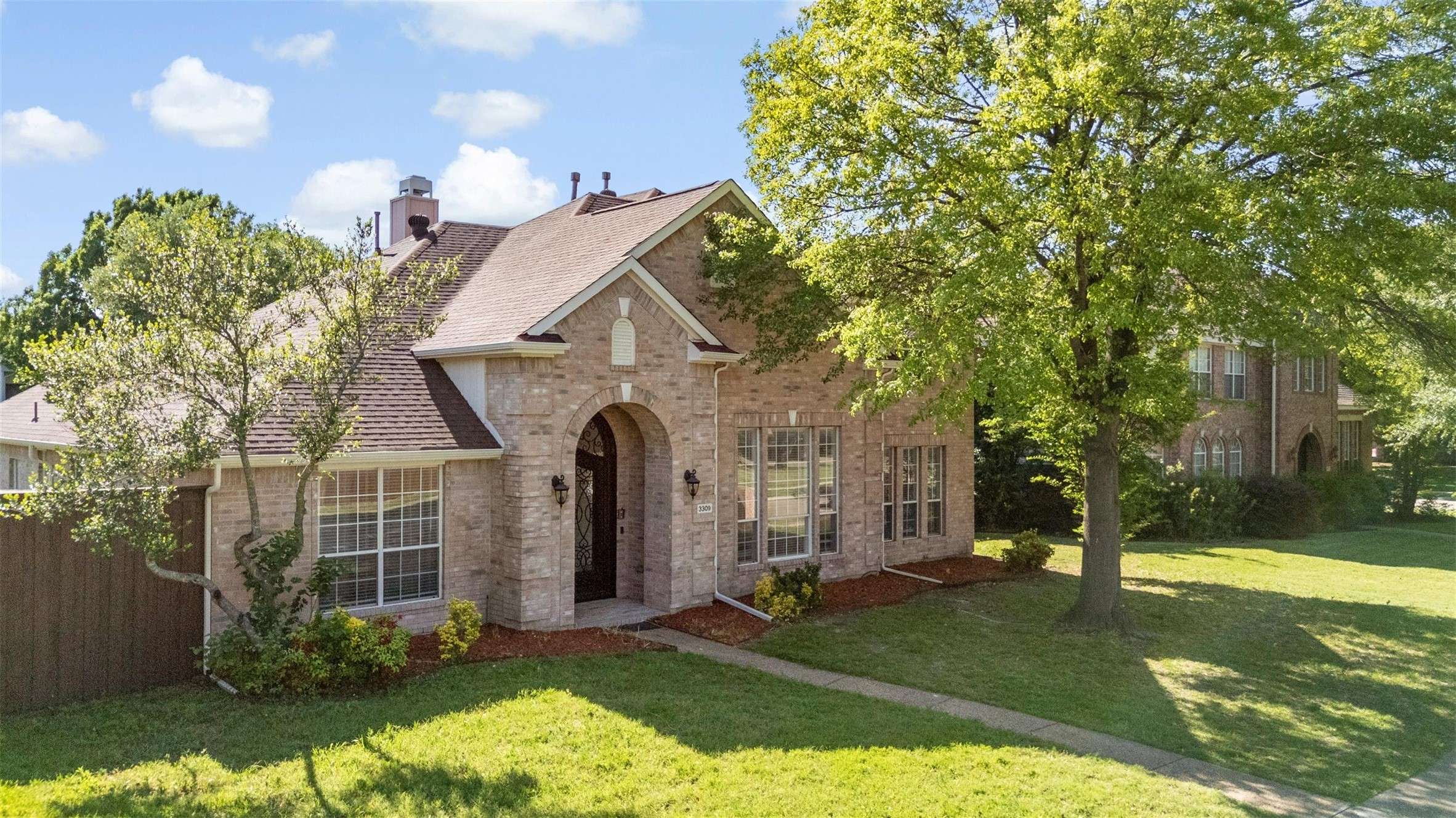Richardson, TX 75082,3309 Grantham DR