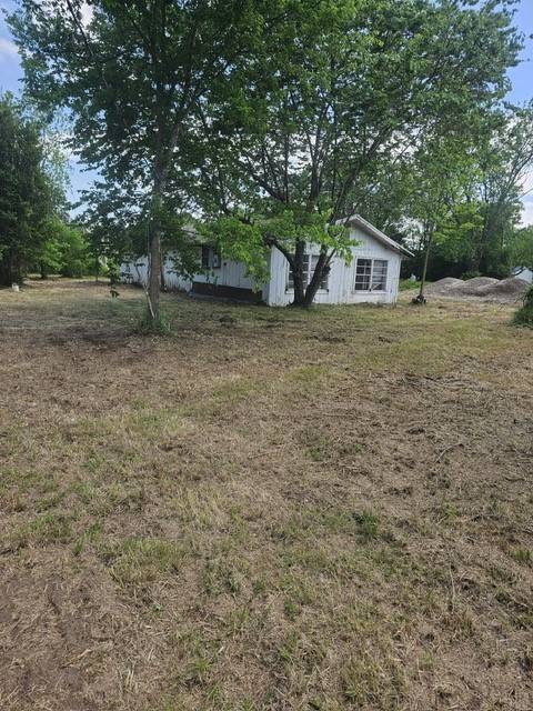 Kaufman, TX 75142,1726 County Road 279