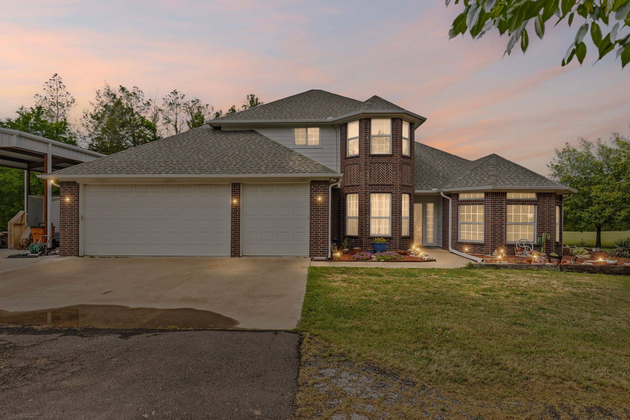 Greenville, TX 75401,399 County Road 4101