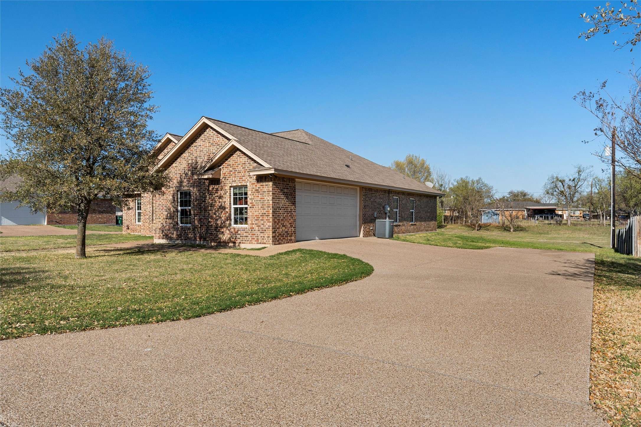 Robinson, TX 76706,516 Celeste DR