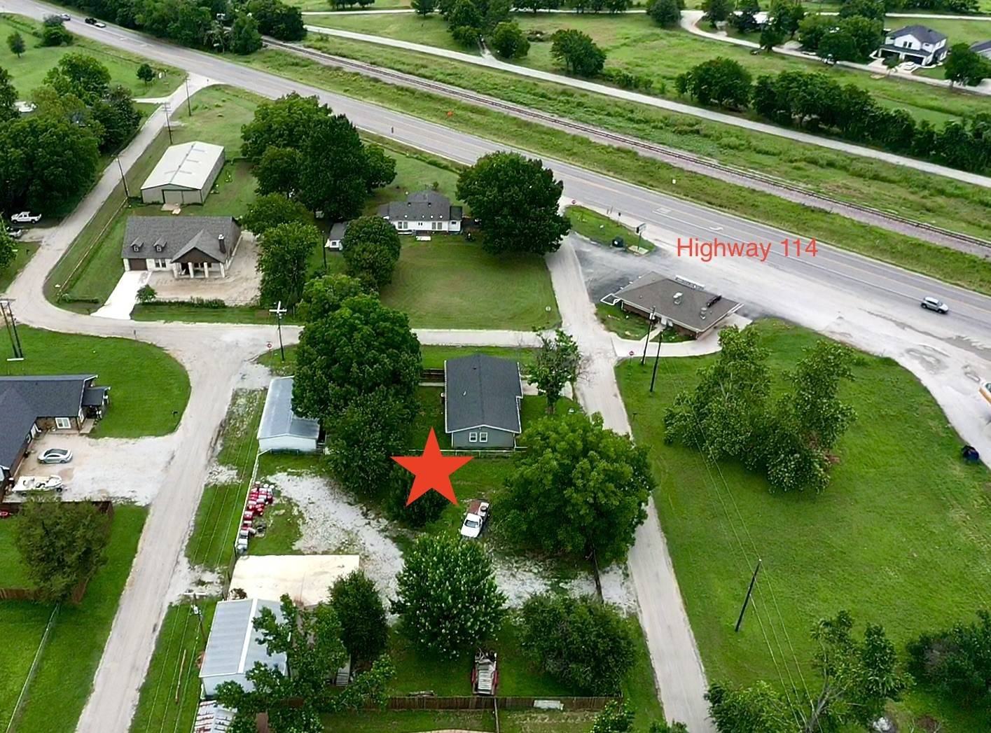 Paradise, TX 76073,102 S Oak ST