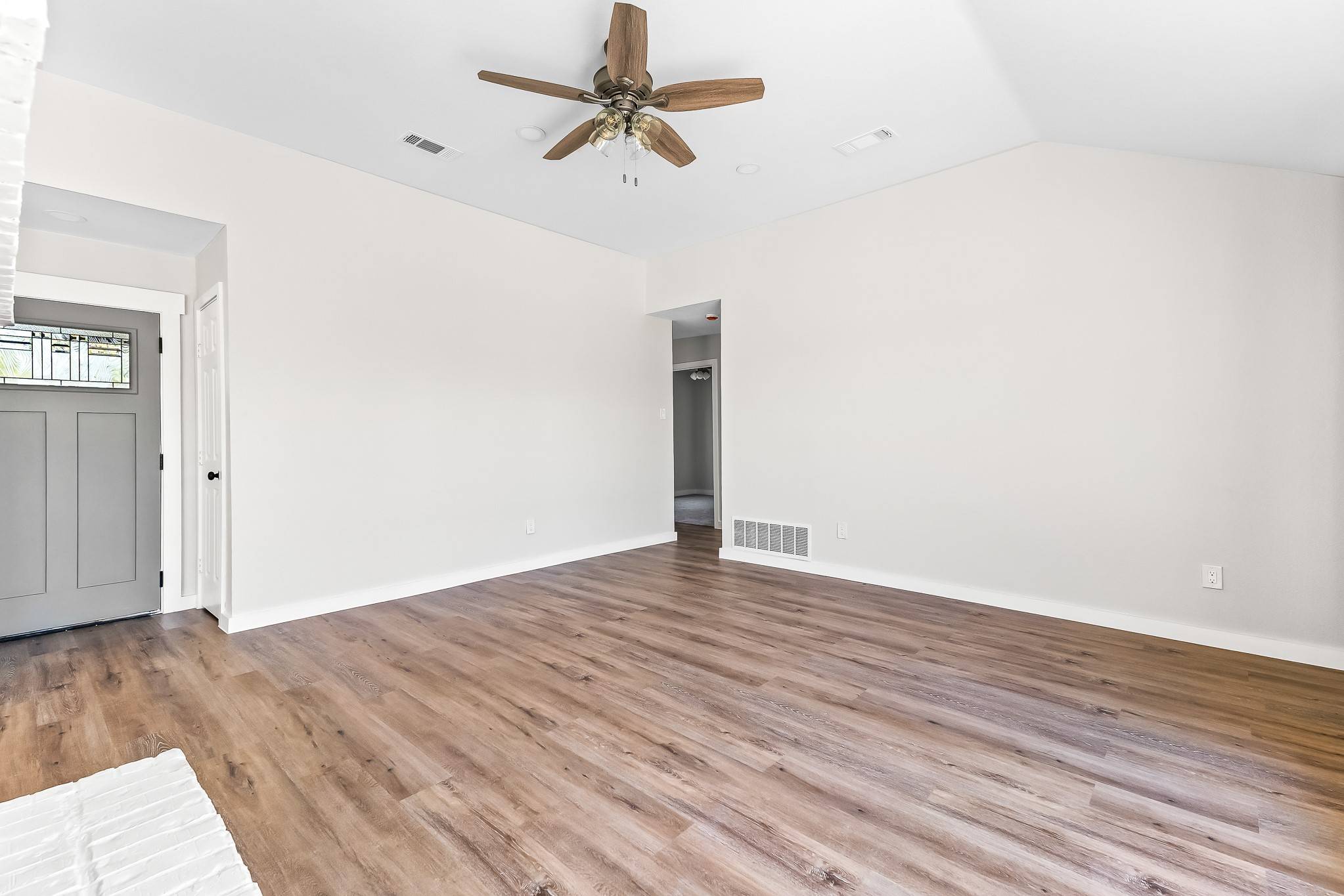 Rowlett, TX 75088,7918 Meadowlark LN