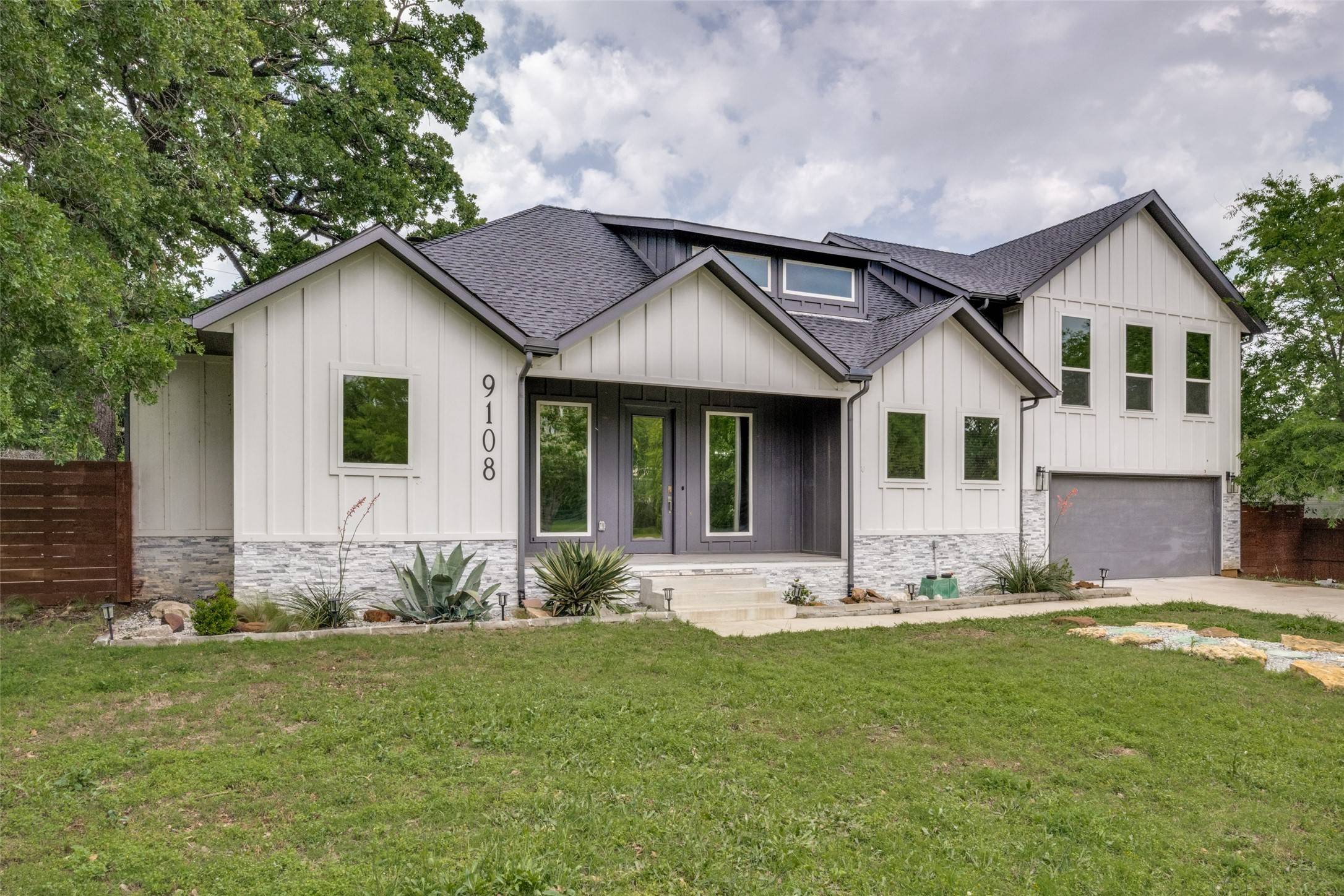 Flower Mound, TX 75022,9108 Shoshone TRL