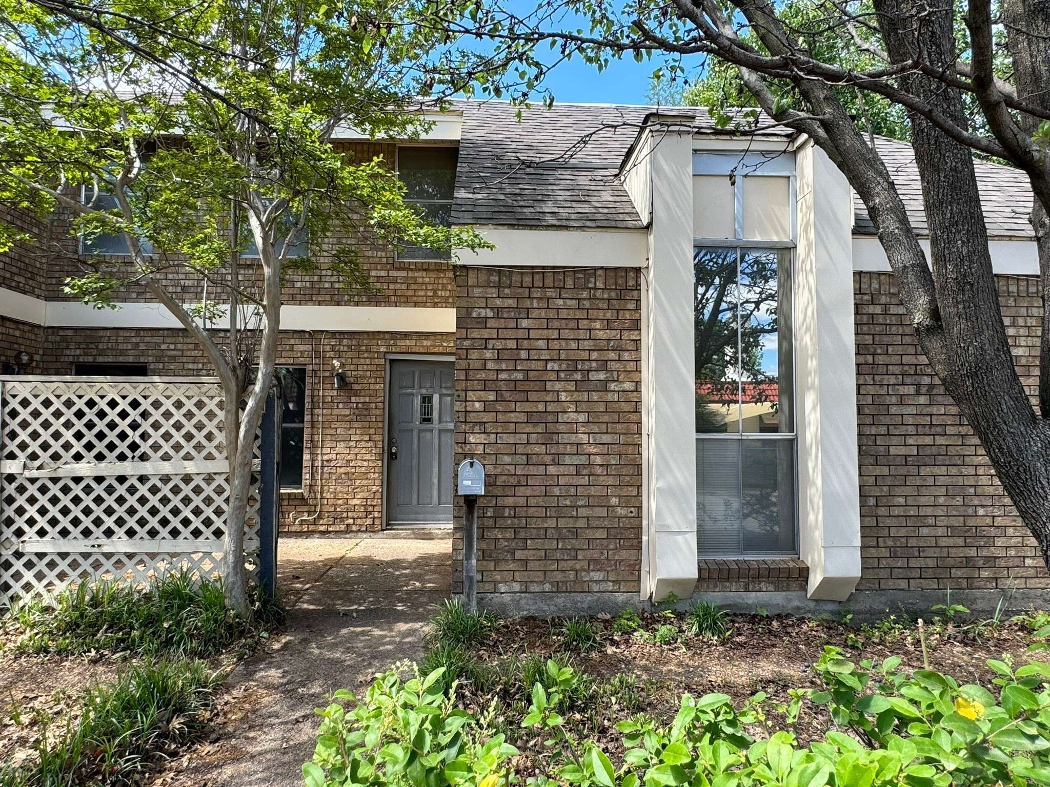 Dalworthington Gardens, TX 76013,3400 Ambassador ROW