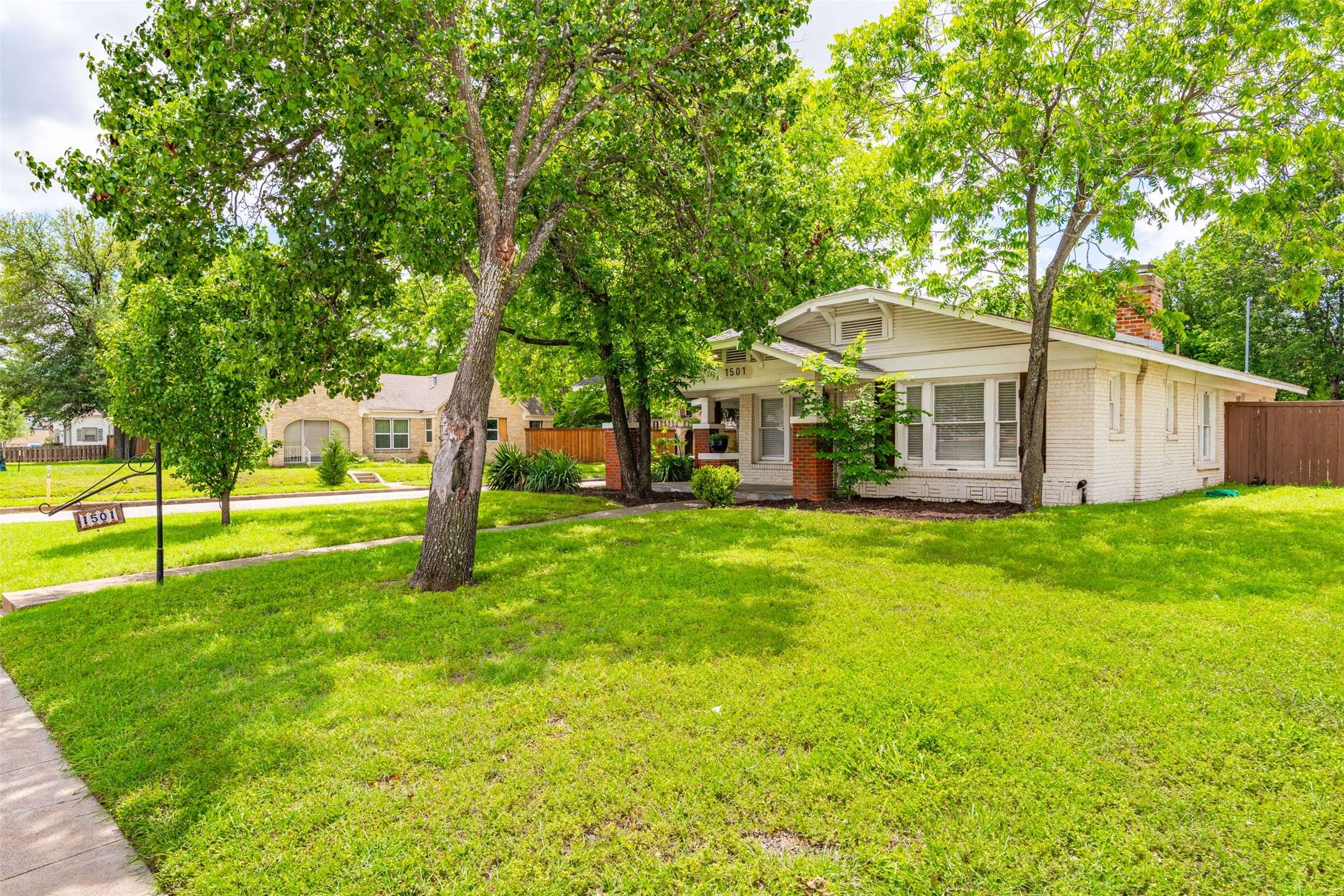 Fort Worth, TX 76111,1501 N Sylvania AVE