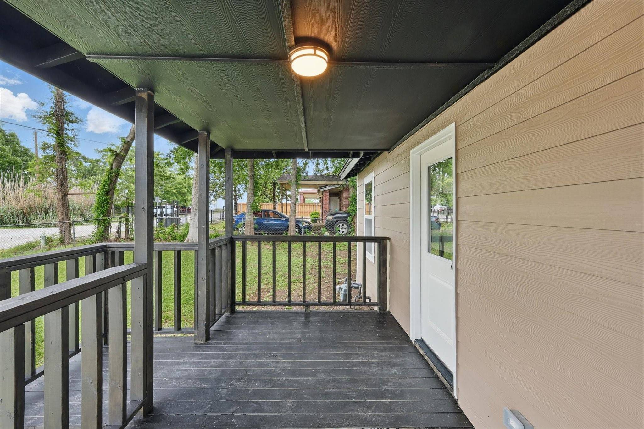 Dallas, TX 75232,1118 Omar ST