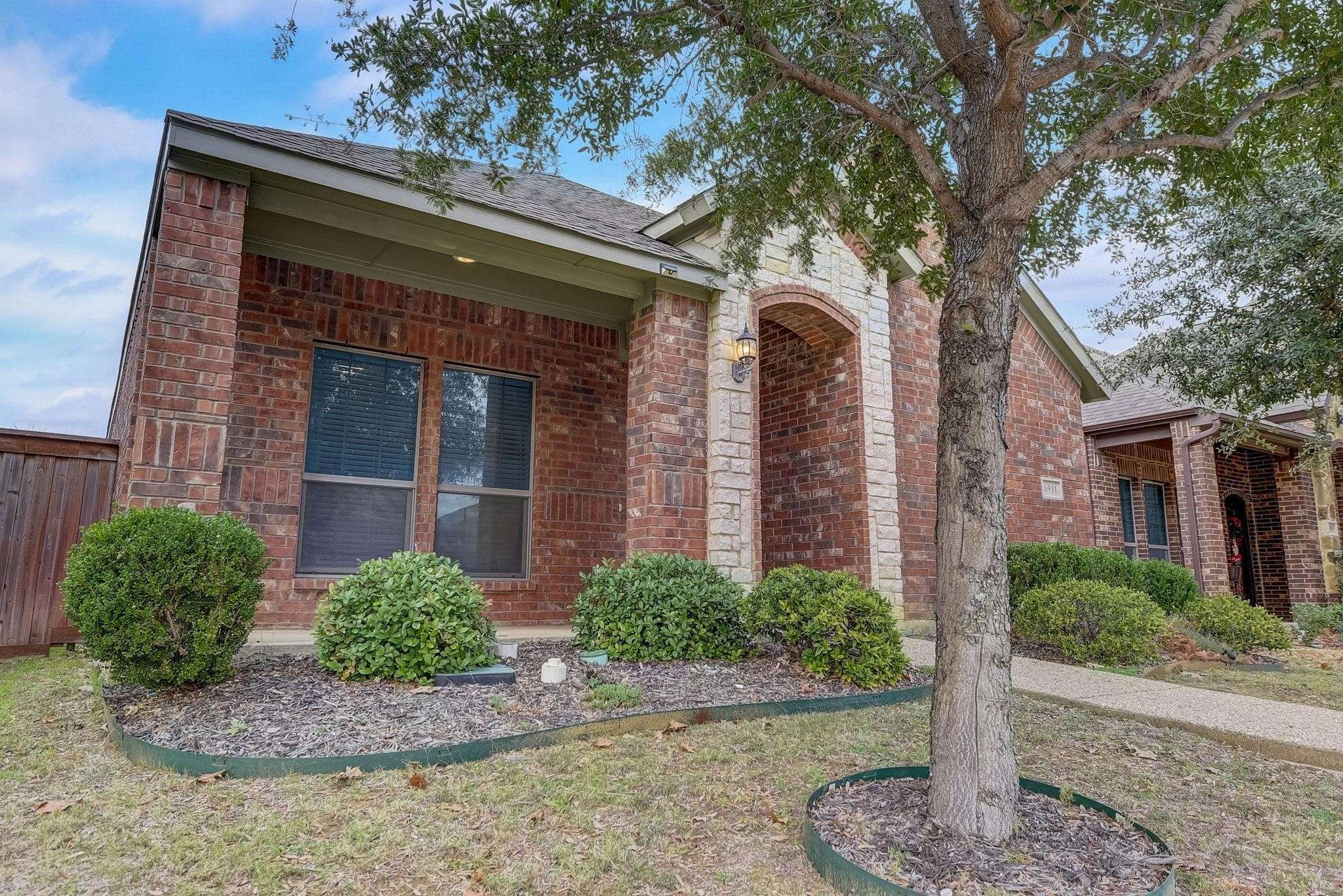 Grand Prairie, TX 75054,6911 Nava
