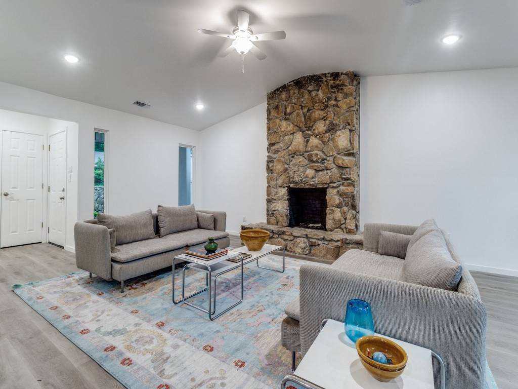 Dallas, TX 75230,10523-10525 Barrywood DR