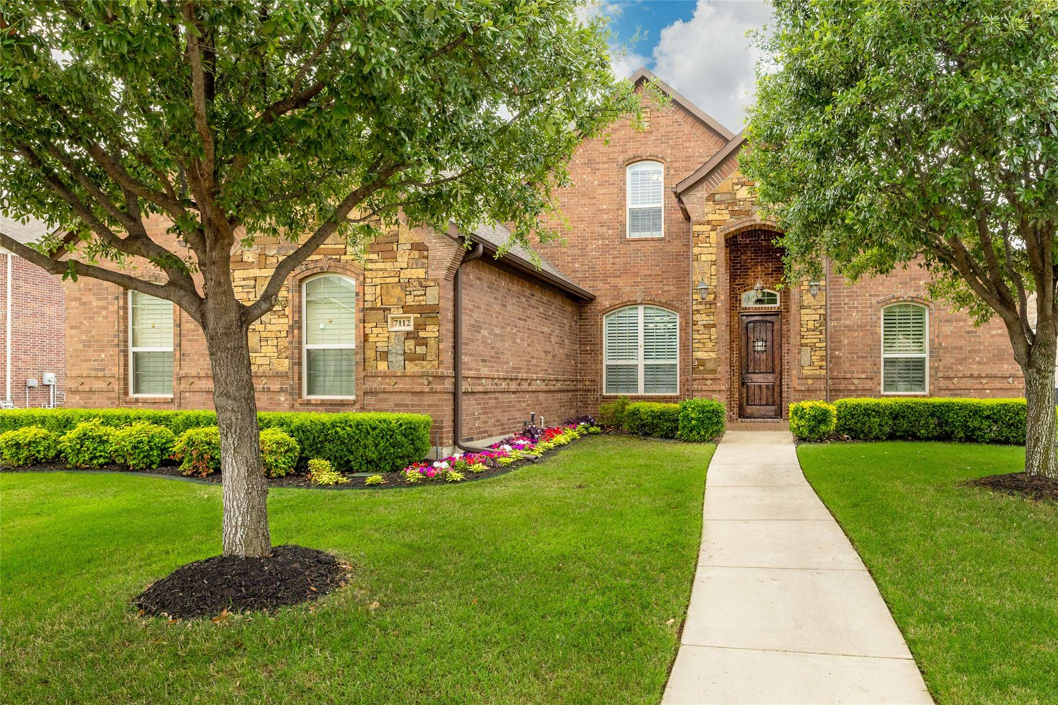 North Richland Hills, TX 76182,7112 CHIMNEY CREEK DR