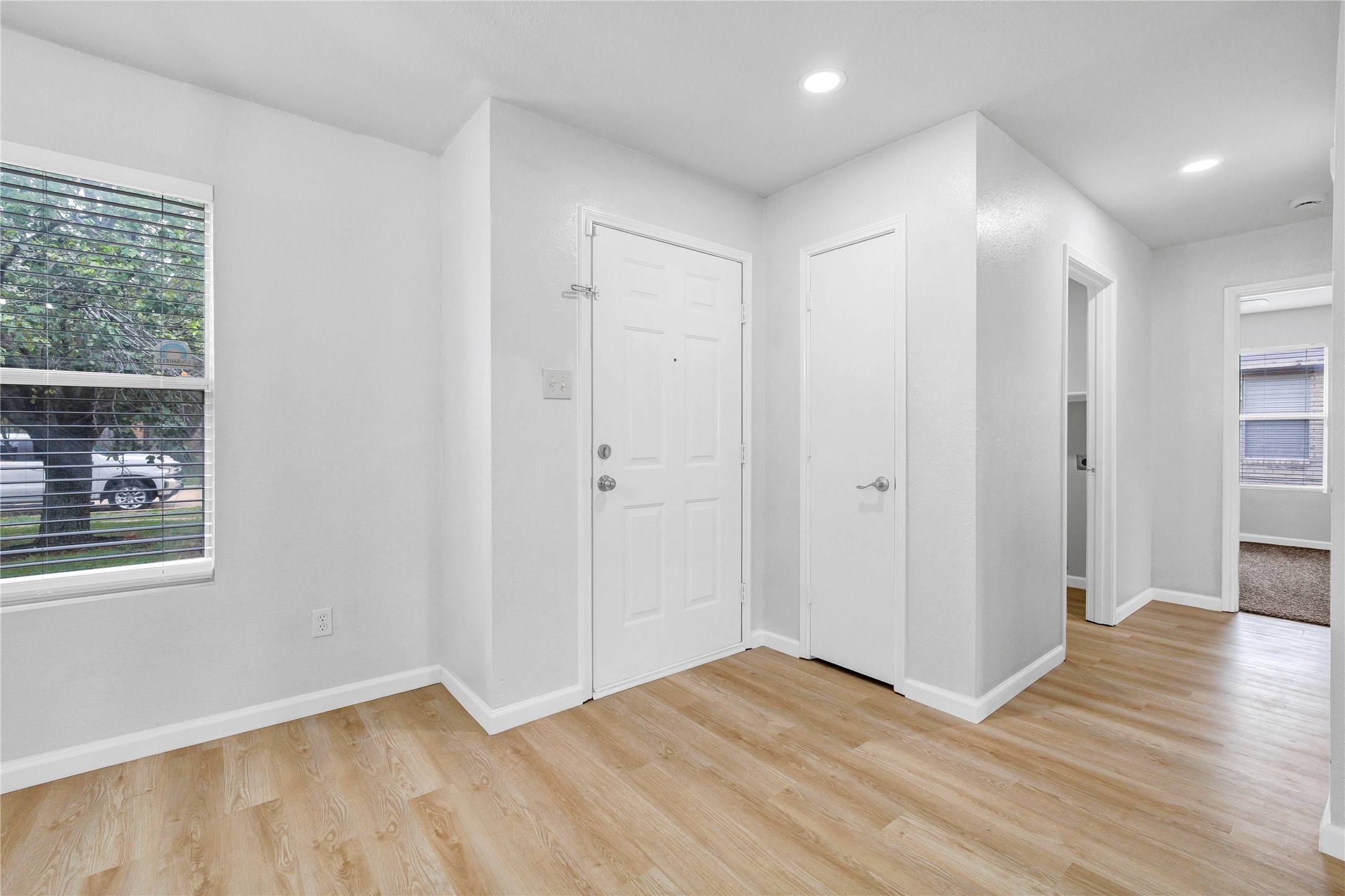 Arlington, TX 76001,807 Encino DR