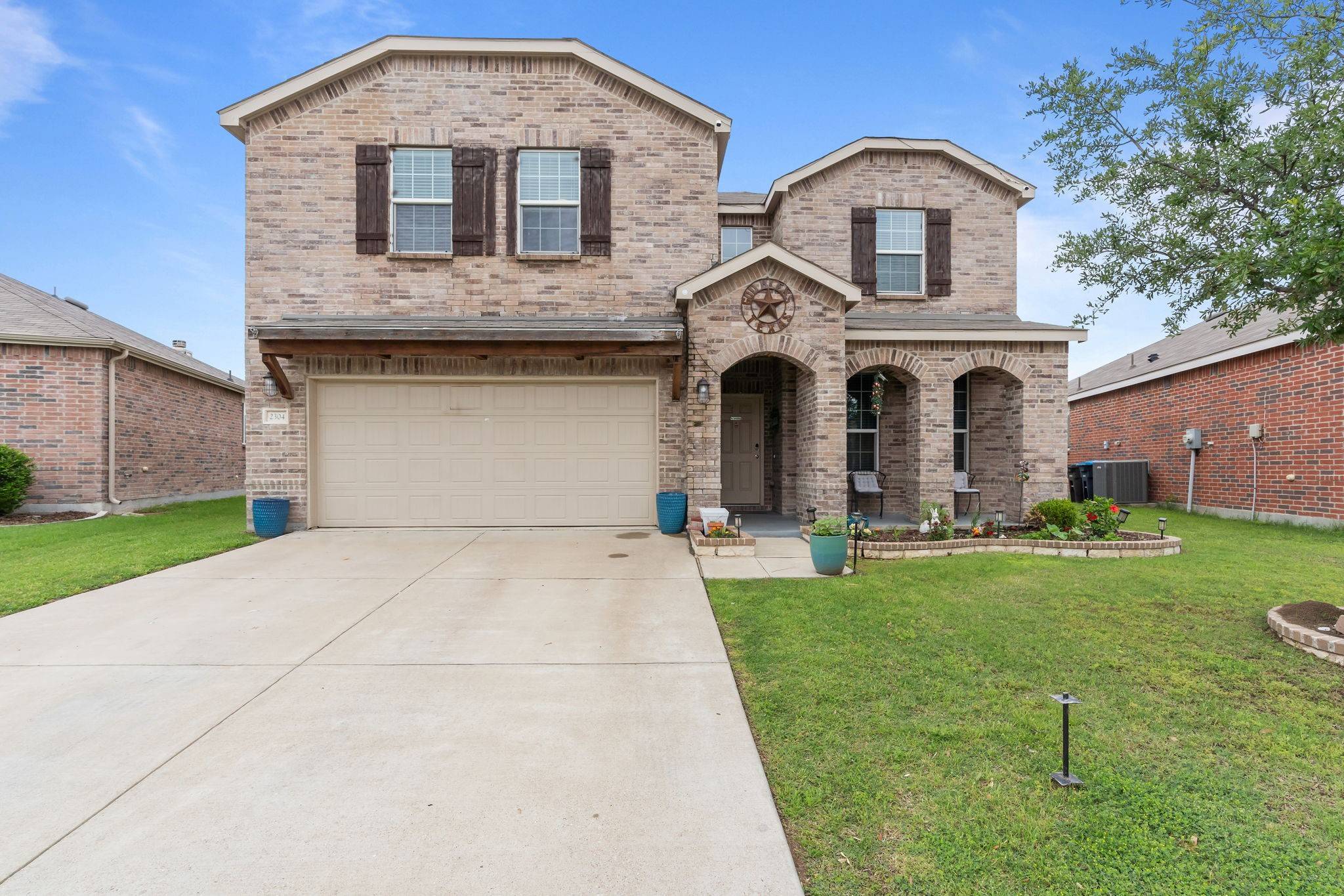 Fort Worth, TX 76131,2304 Bermont Red LN