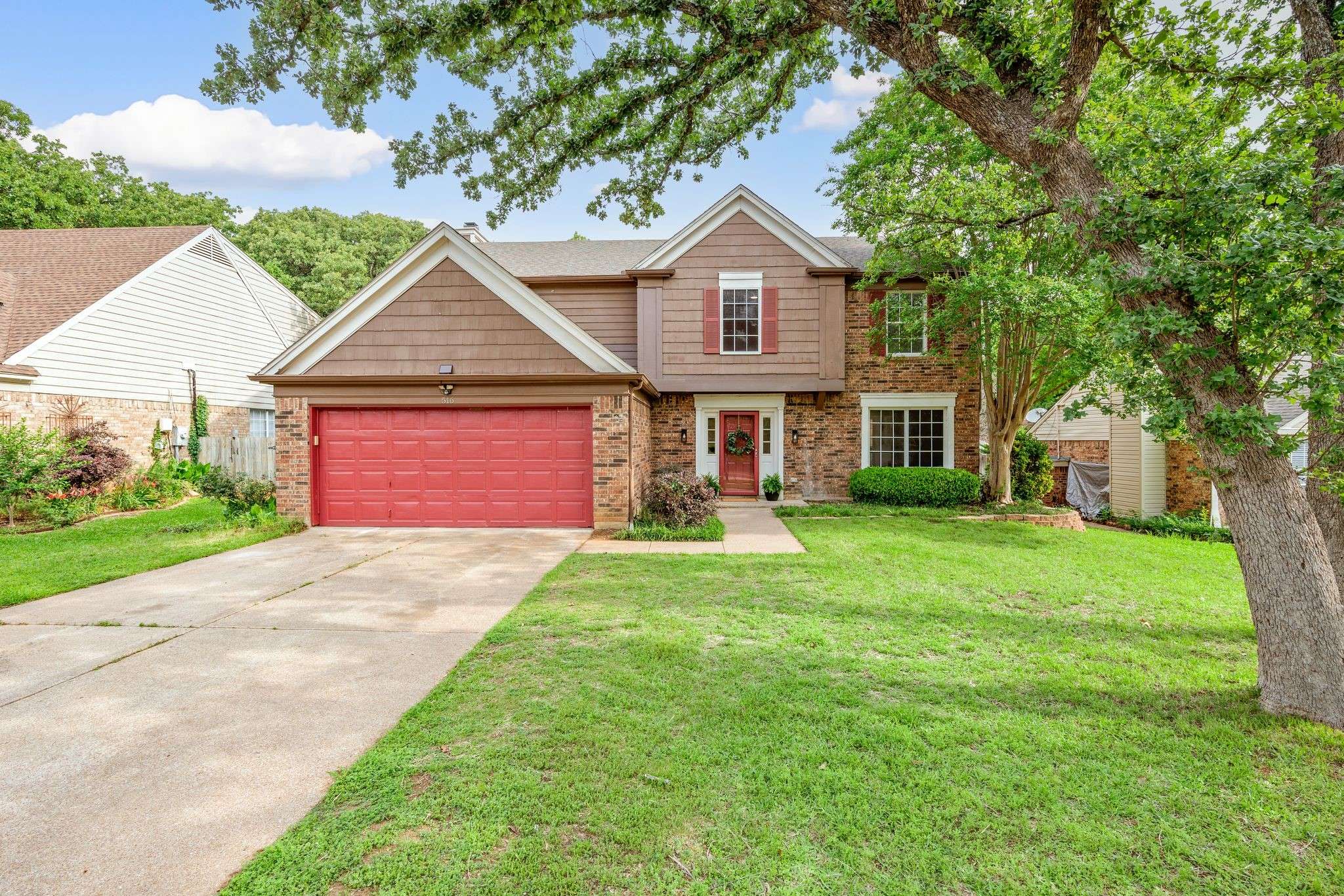 Grapevine, TX 76051,516 Briarcroft DR