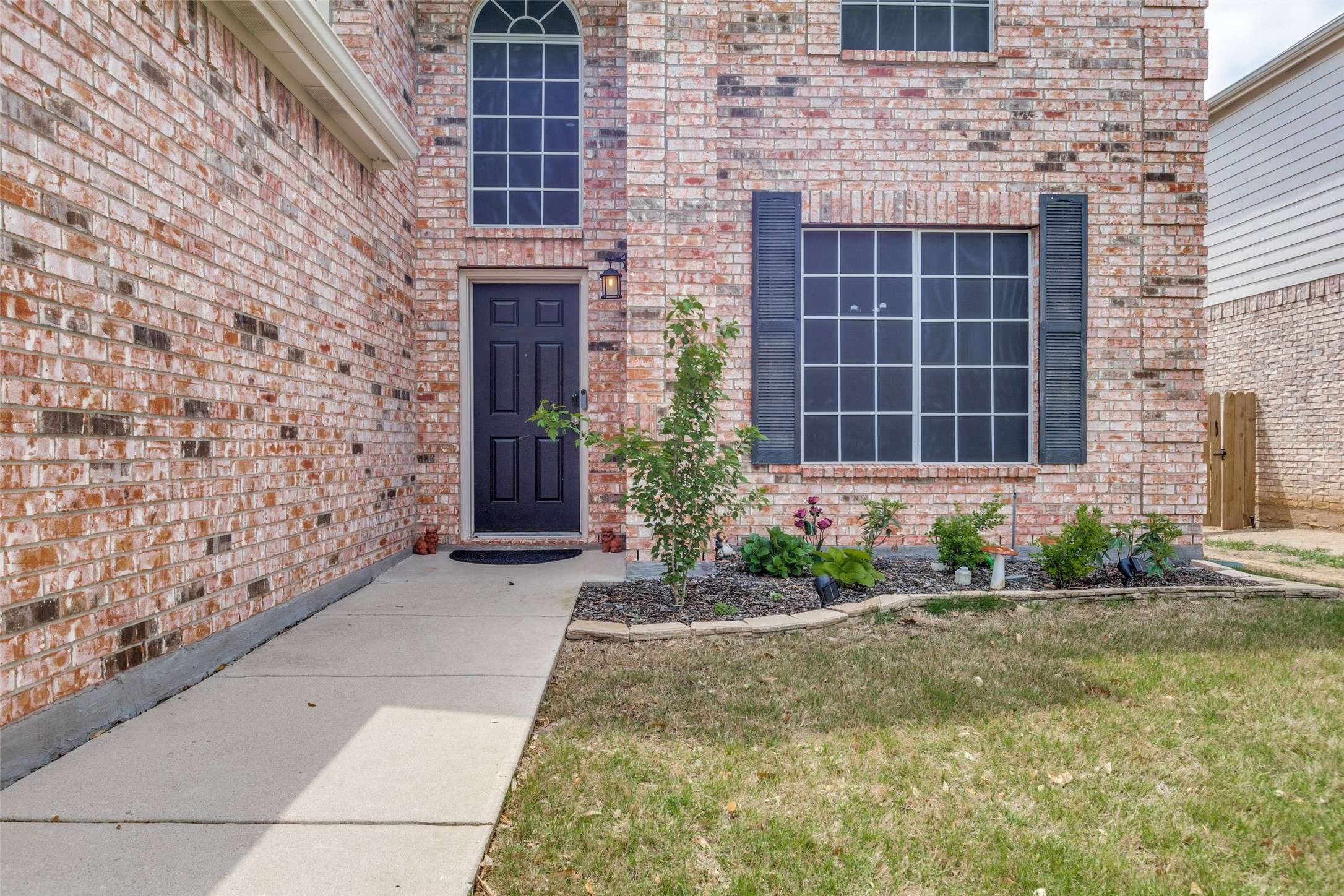 Fort Worth, TX 76131,509 Mystic River TRL