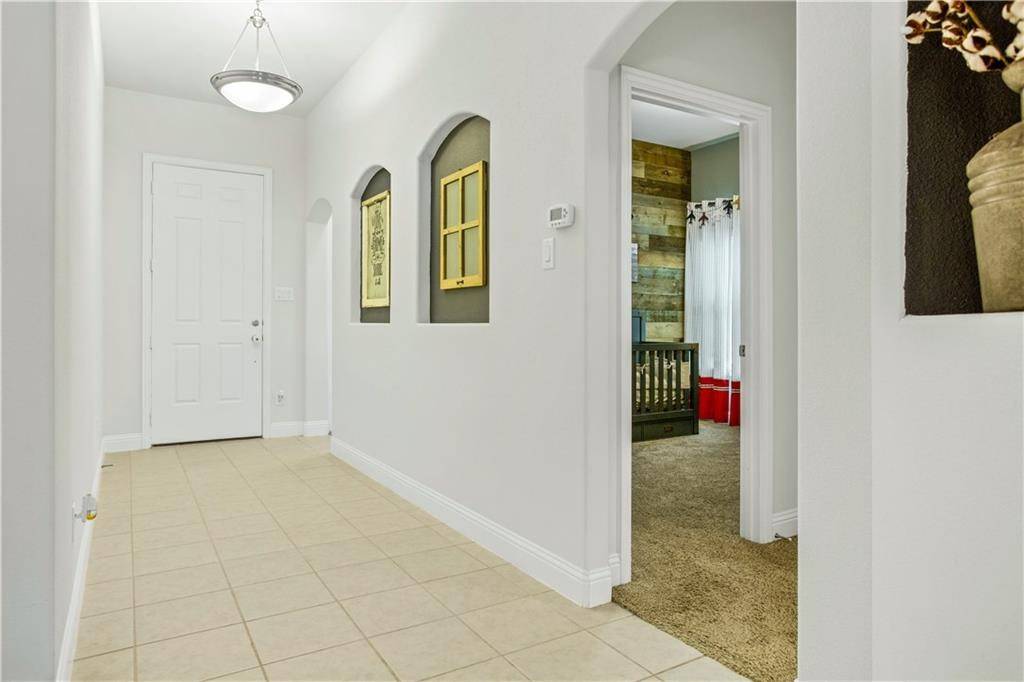 Justin, TX 76247,260 Hilltop DR