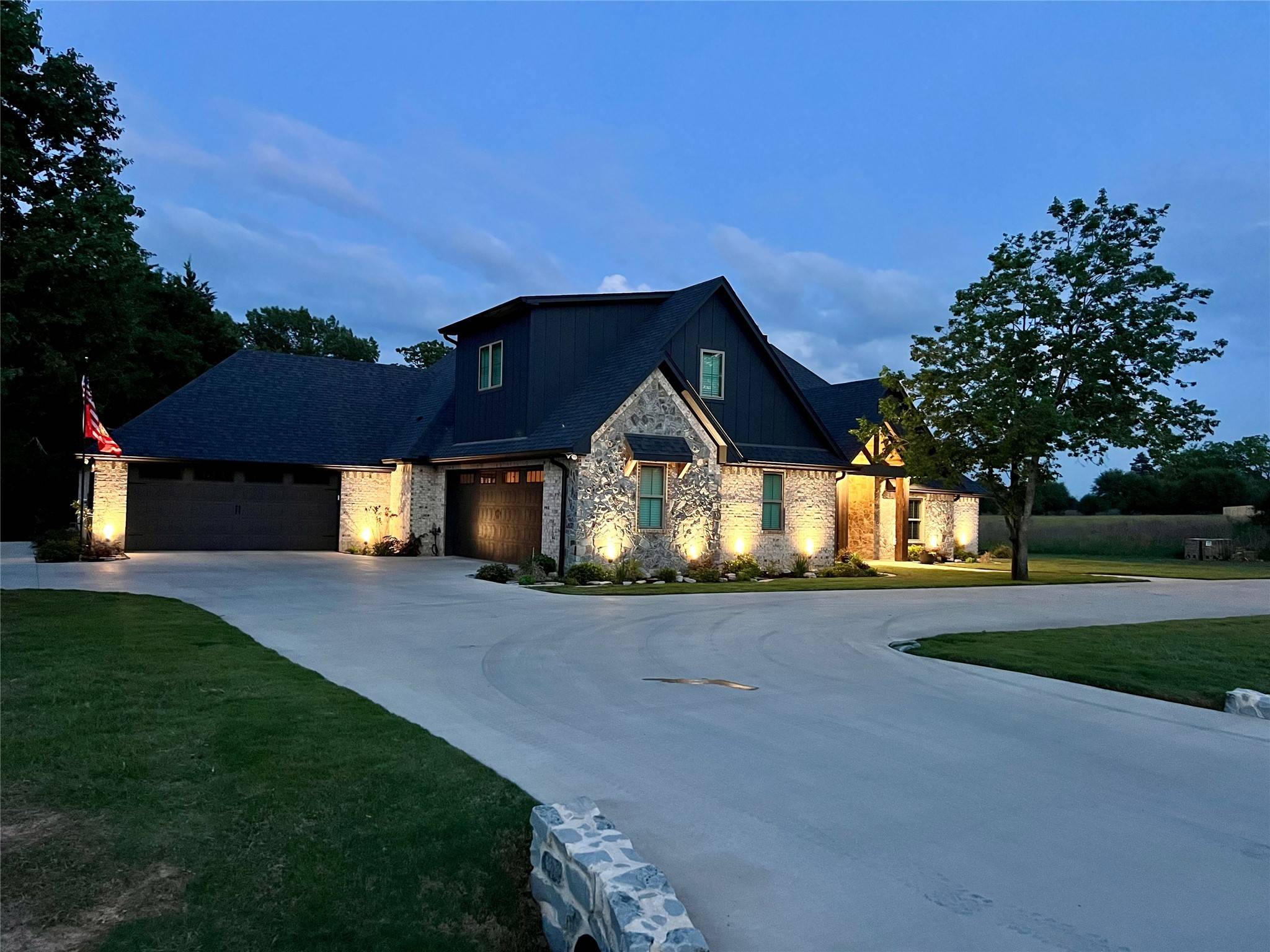 Flint, TX 75762,18515 County Road 139