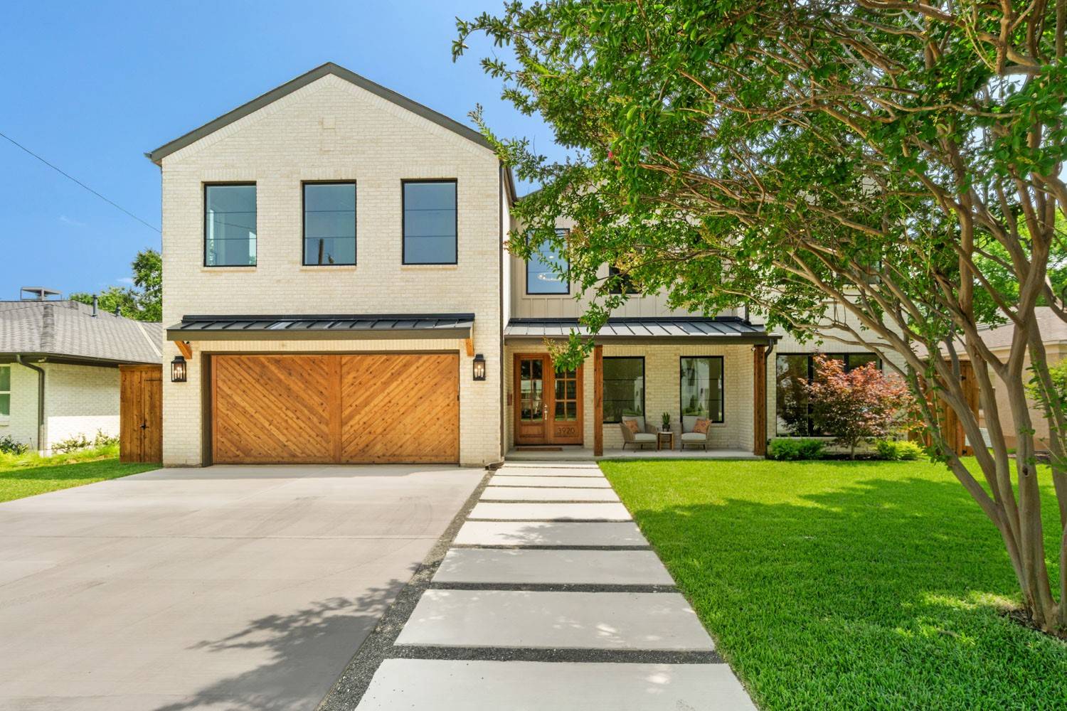 Dallas, TX 75220,3920 Davila DR