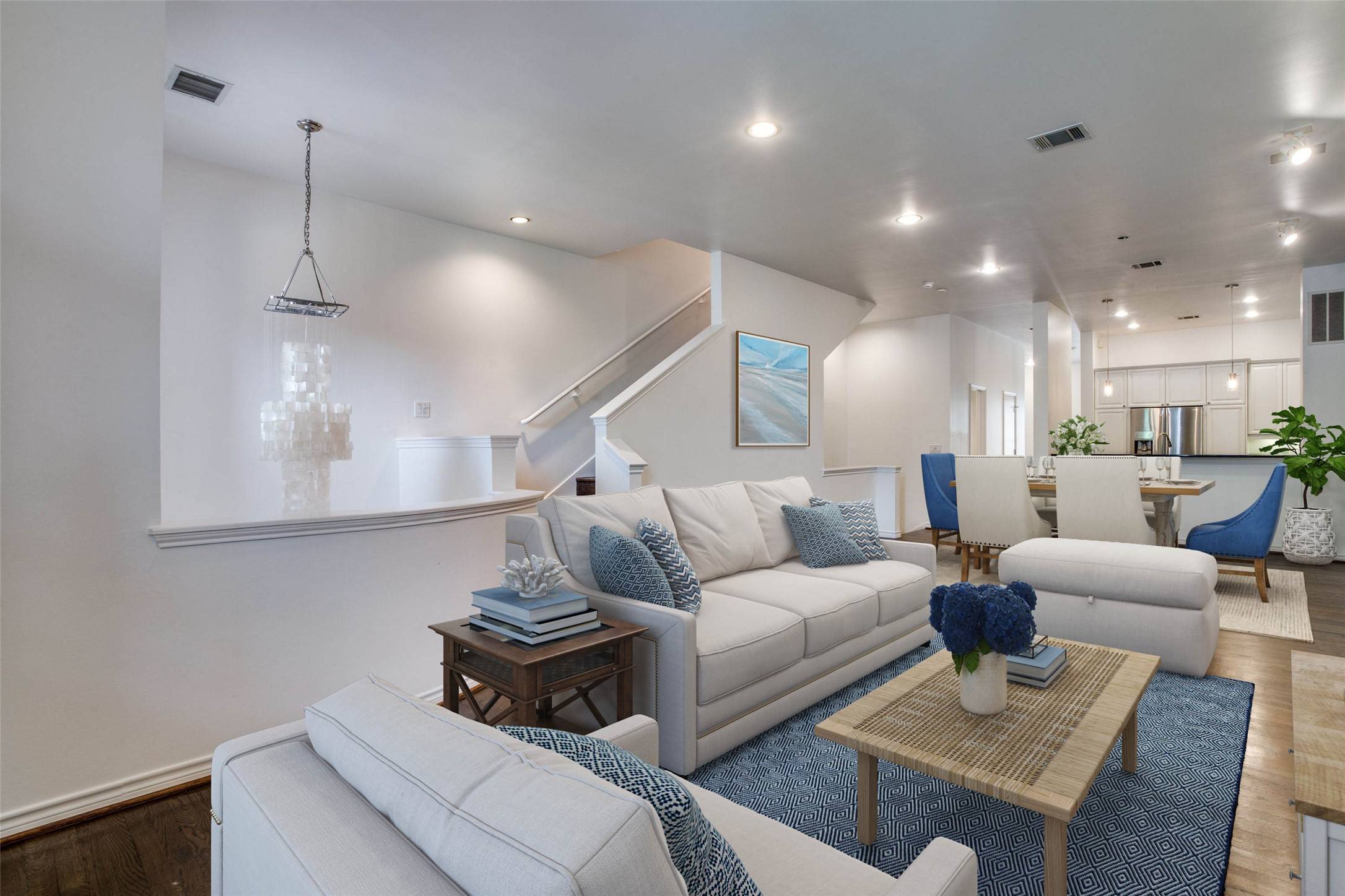 Dallas, TX 75204,3902 Travis ST