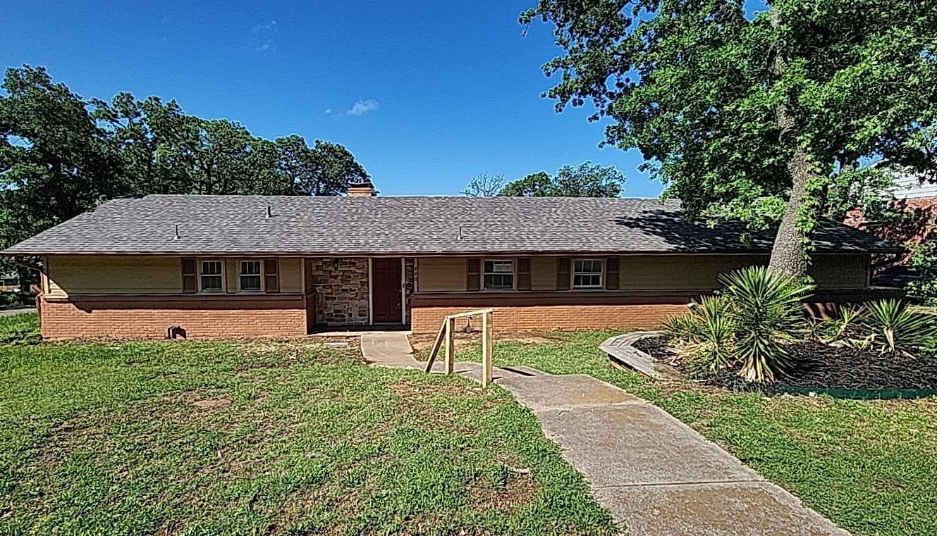 Burleson, TX 76028,440 Wildwood LN
