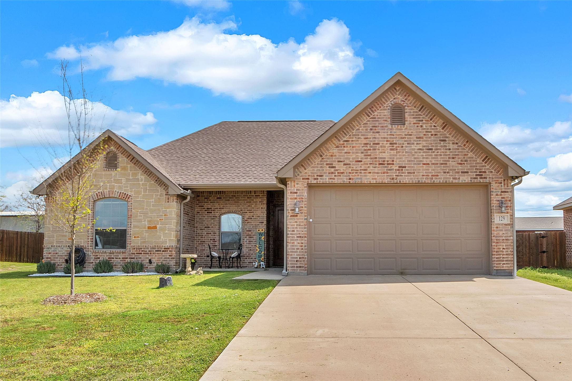 Mabank, TX 75147,129 Oak Springs LOOP