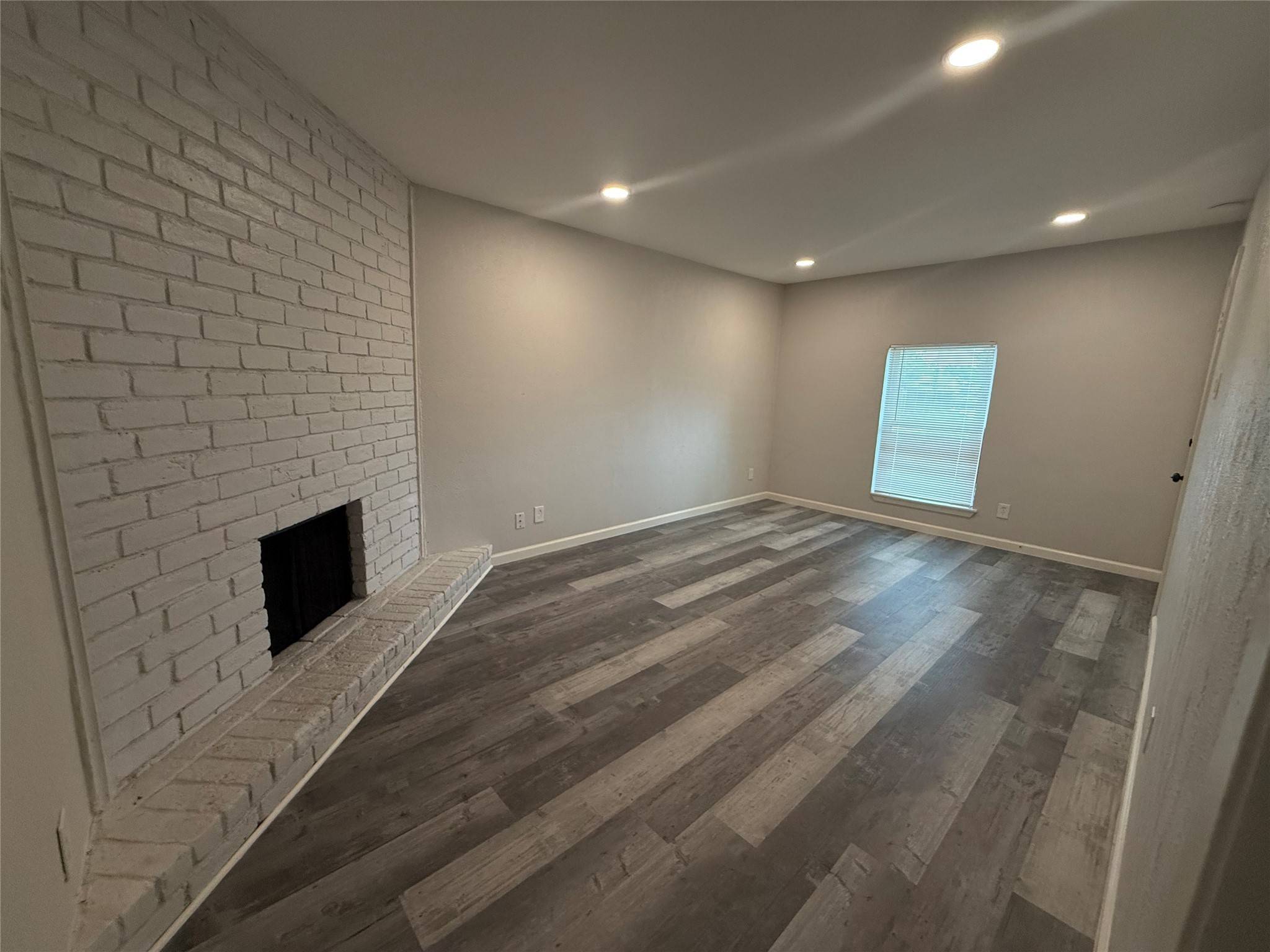 Garland, TX 75042,1301 Sam Houston DR #1303