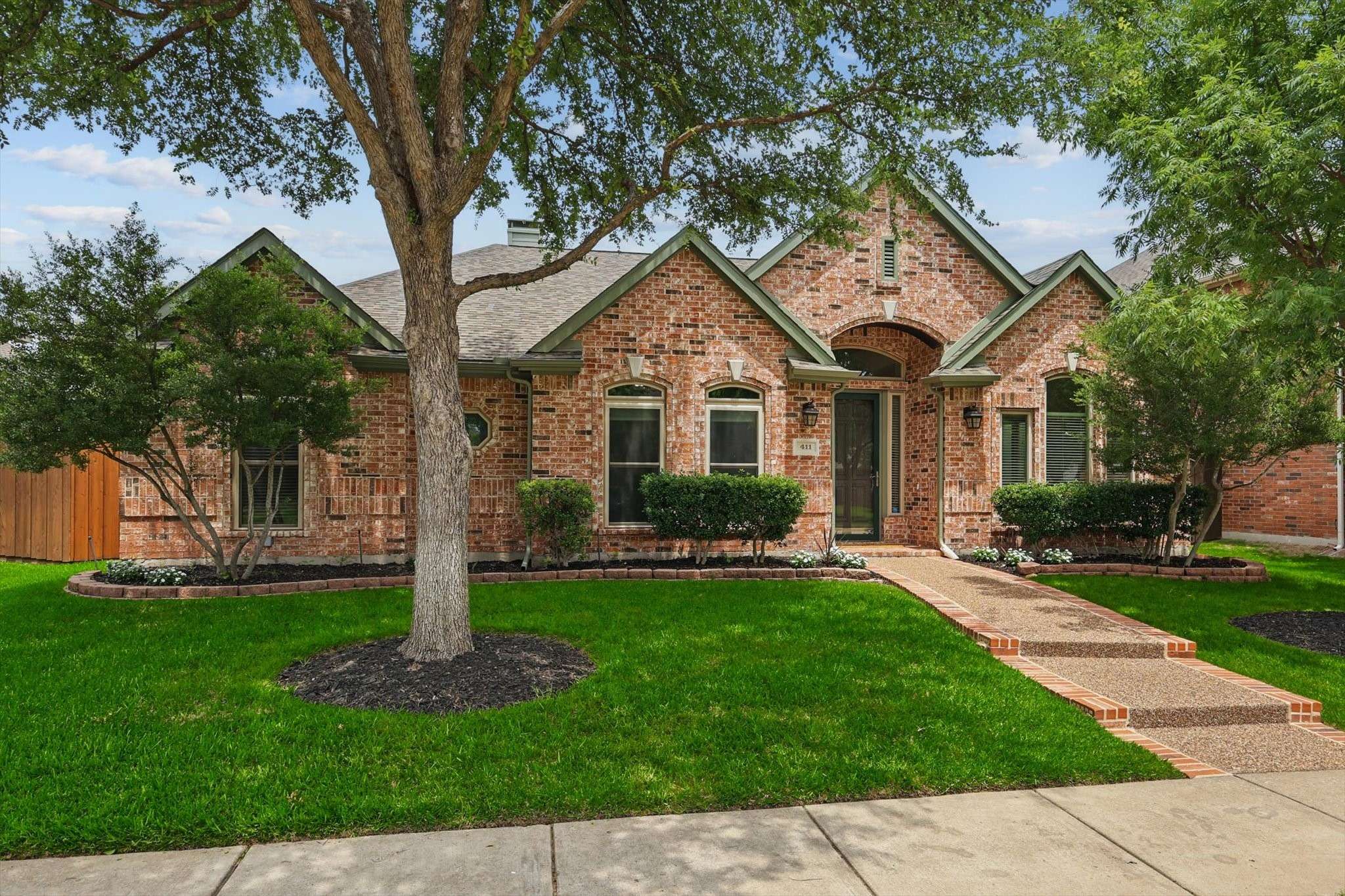 Allen, TX 75002,411 Deer Brooke DR