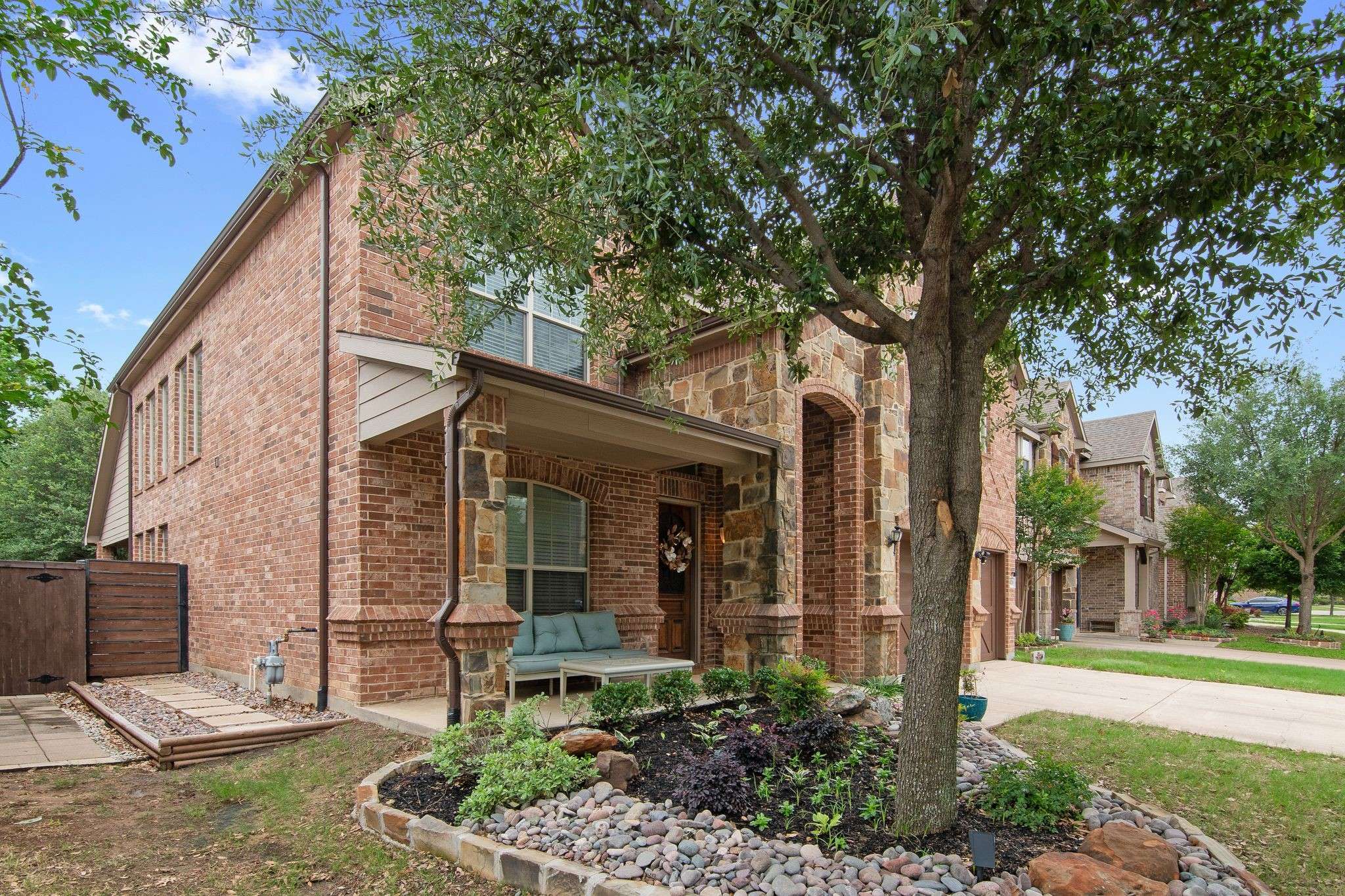 North Richland Hills, TX 76182,6820 Swallow LN