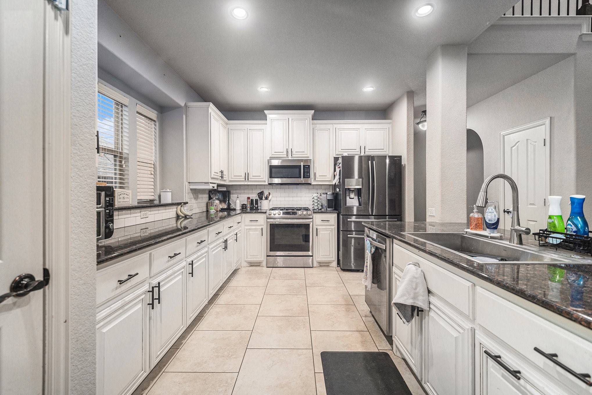 Burleson, TX 76028,1137 Cardinal Ridge RD