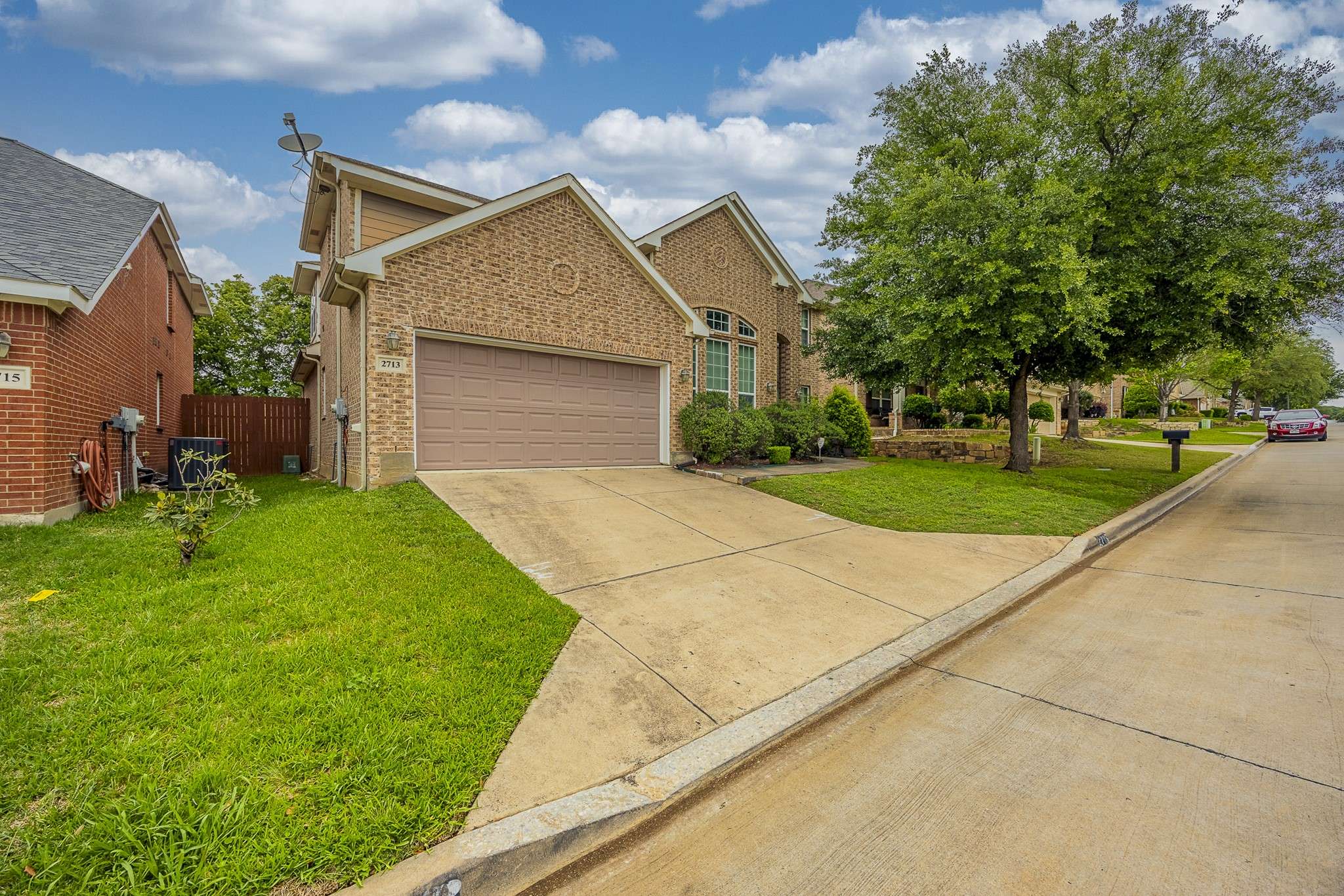 Arlington, TX 76017,2713 Fox Creek TRL