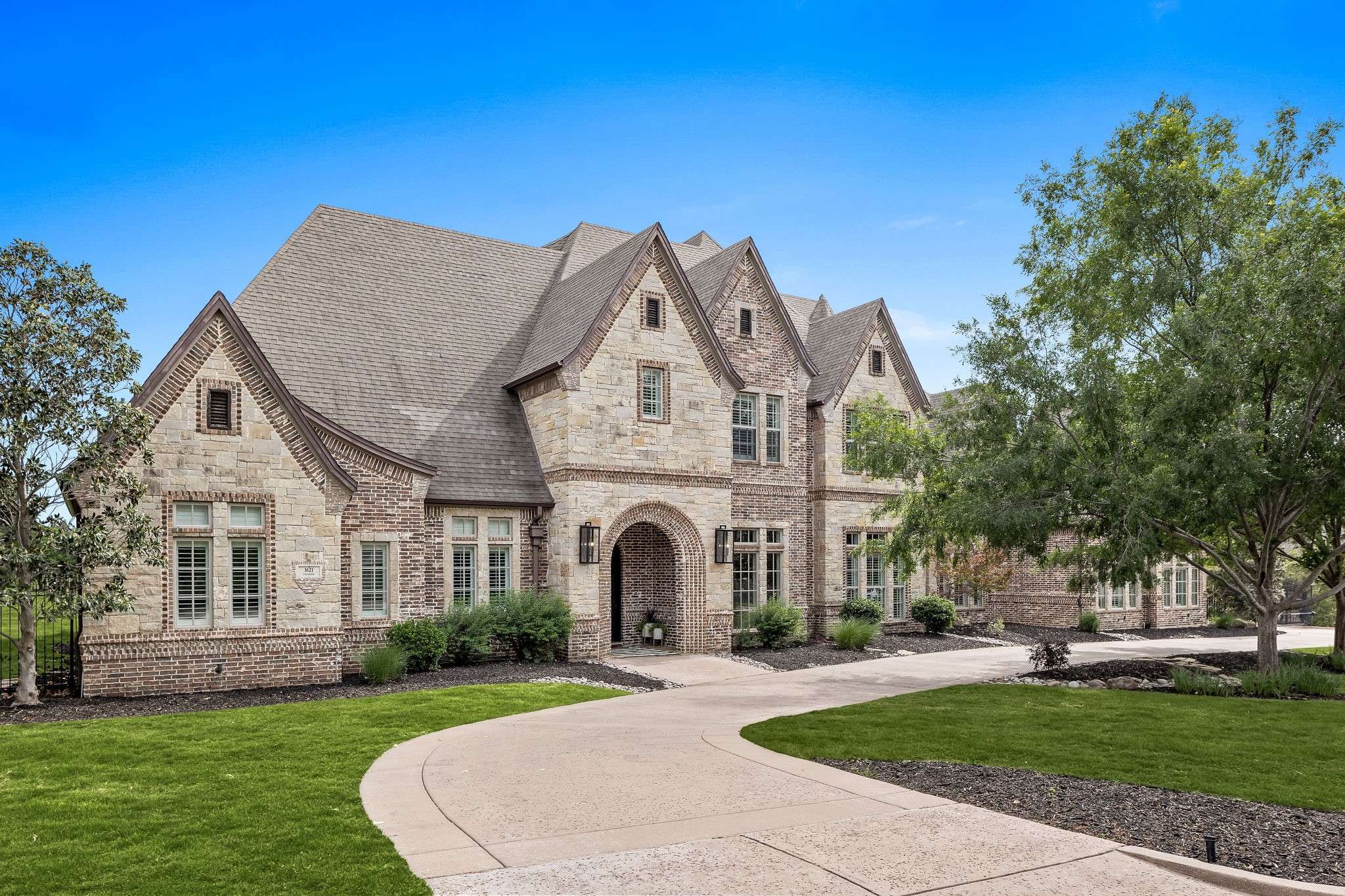 Southlake, TX 76092,1621 Carruth LN