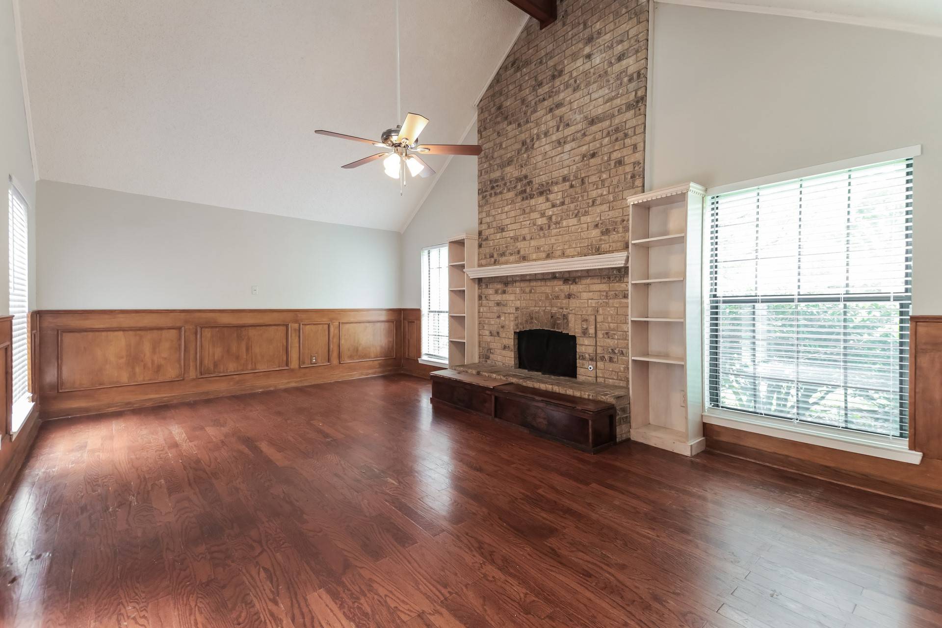 Mesquite, TX 75150,1622 Meadowglen LN