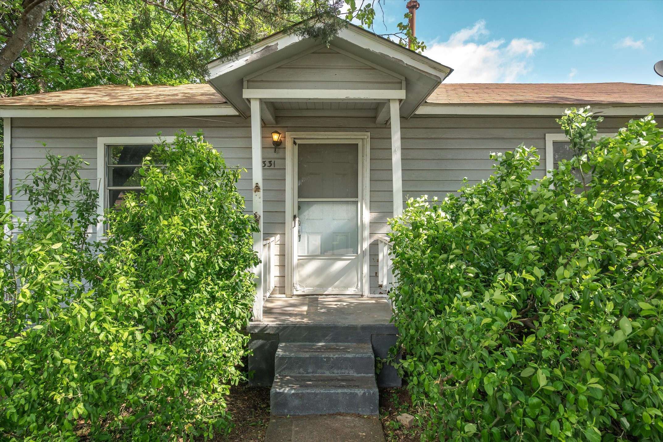 Cedar Hill, TX 76104,331 Hickerson ST