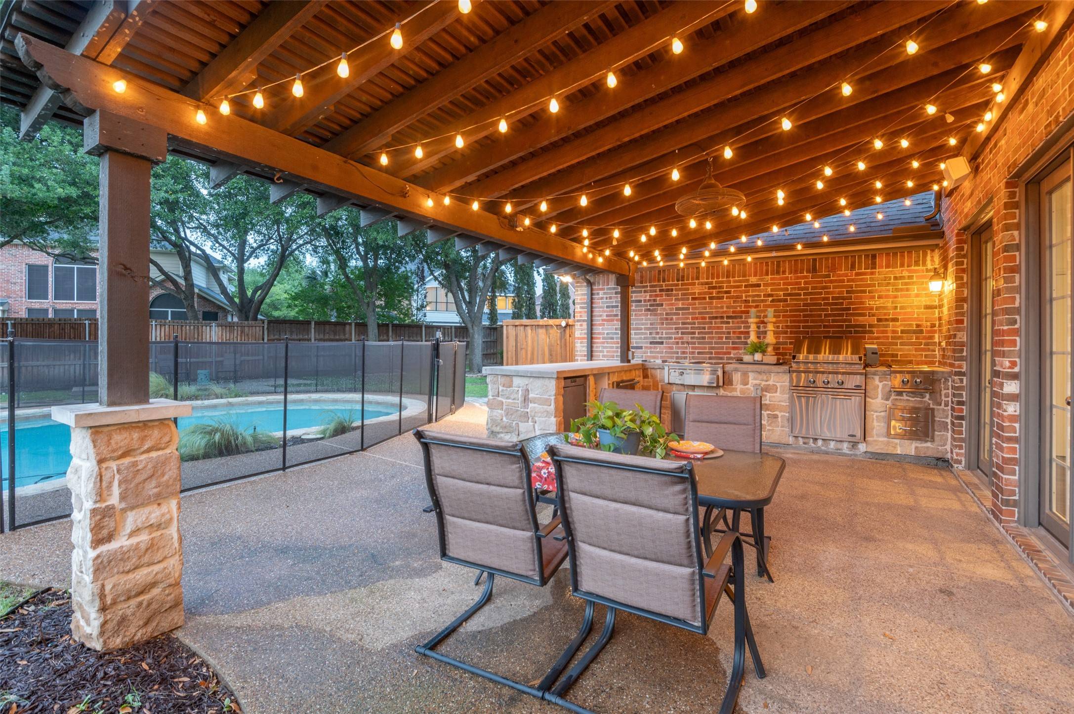 Plano, TX 75024,8512 Cadbury CT