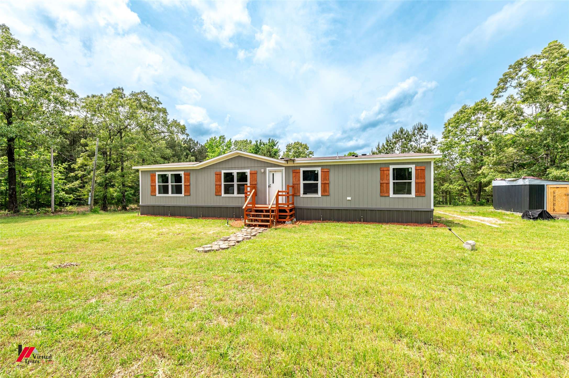 Mooringsport, LA 71060,9500 Dayton RD