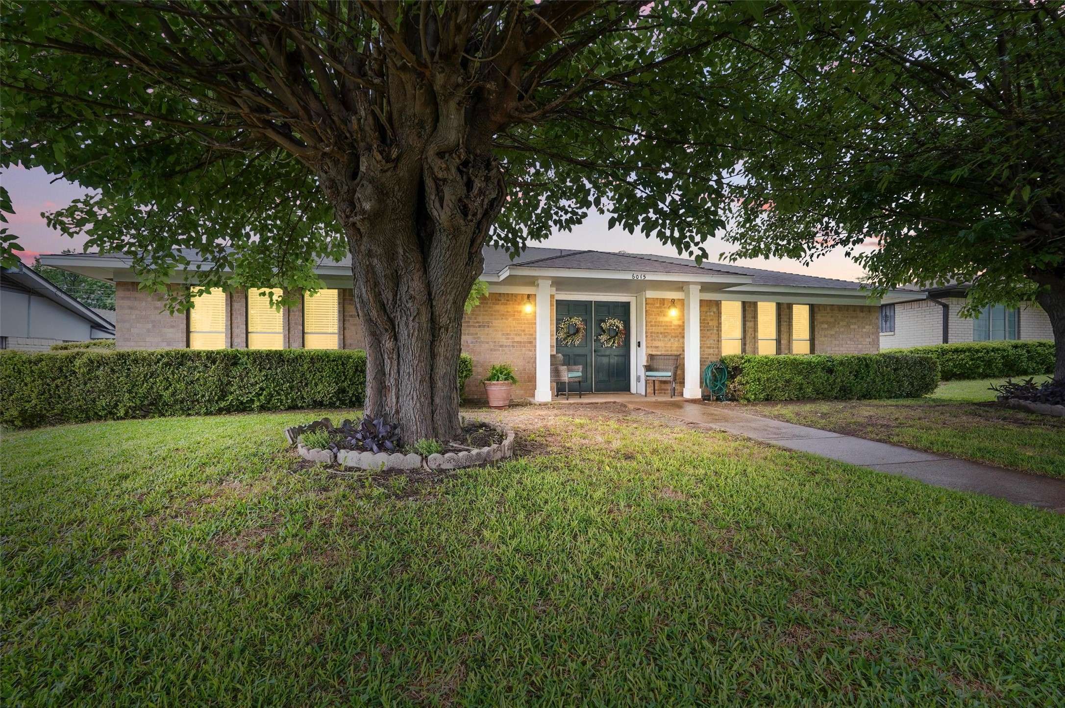 Dallas, TX 75241,6015 Sunny Crest LN