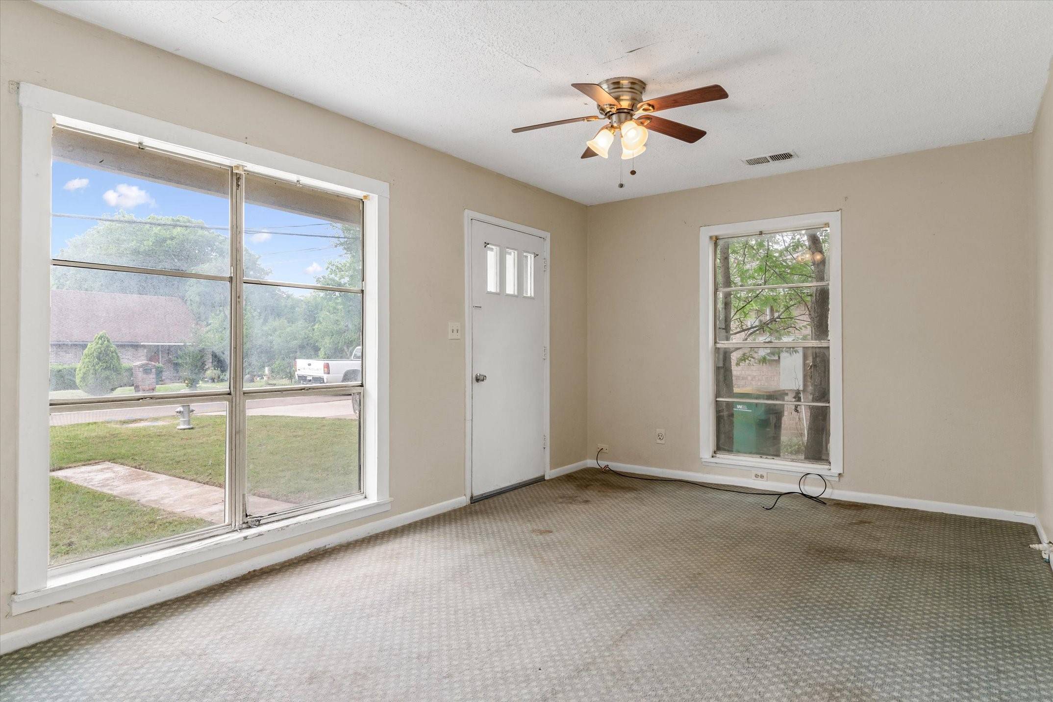 Cedar Hill, TX 75104,333 Hickerson ST
