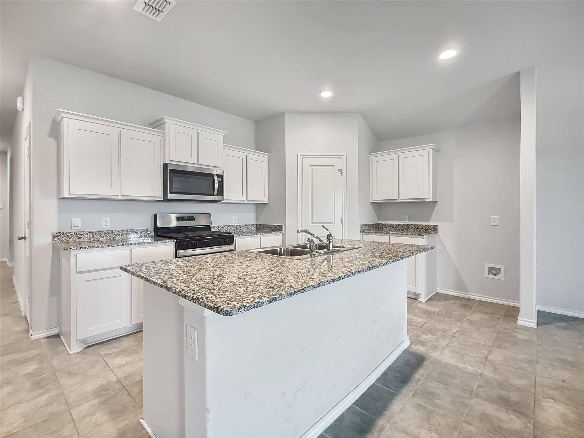 Justin, TX 76247,16613 Geskey DR