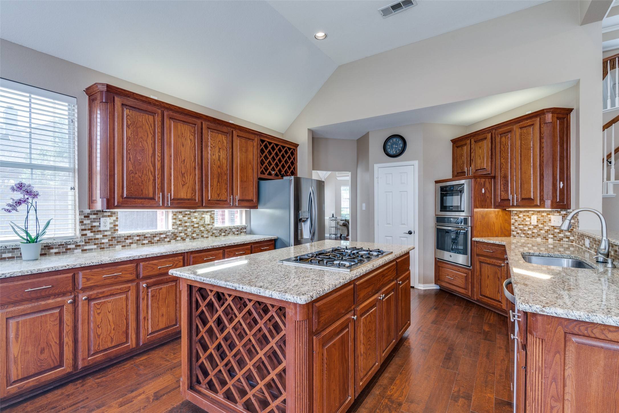 Flower Mound, TX 75028,2001 Longfellow LN