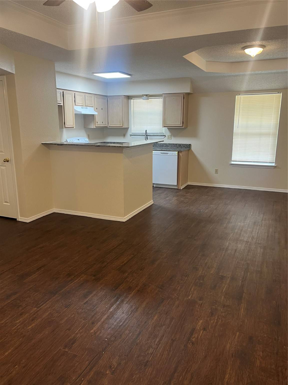 Crandall, TX 75114,109 Meadow DR