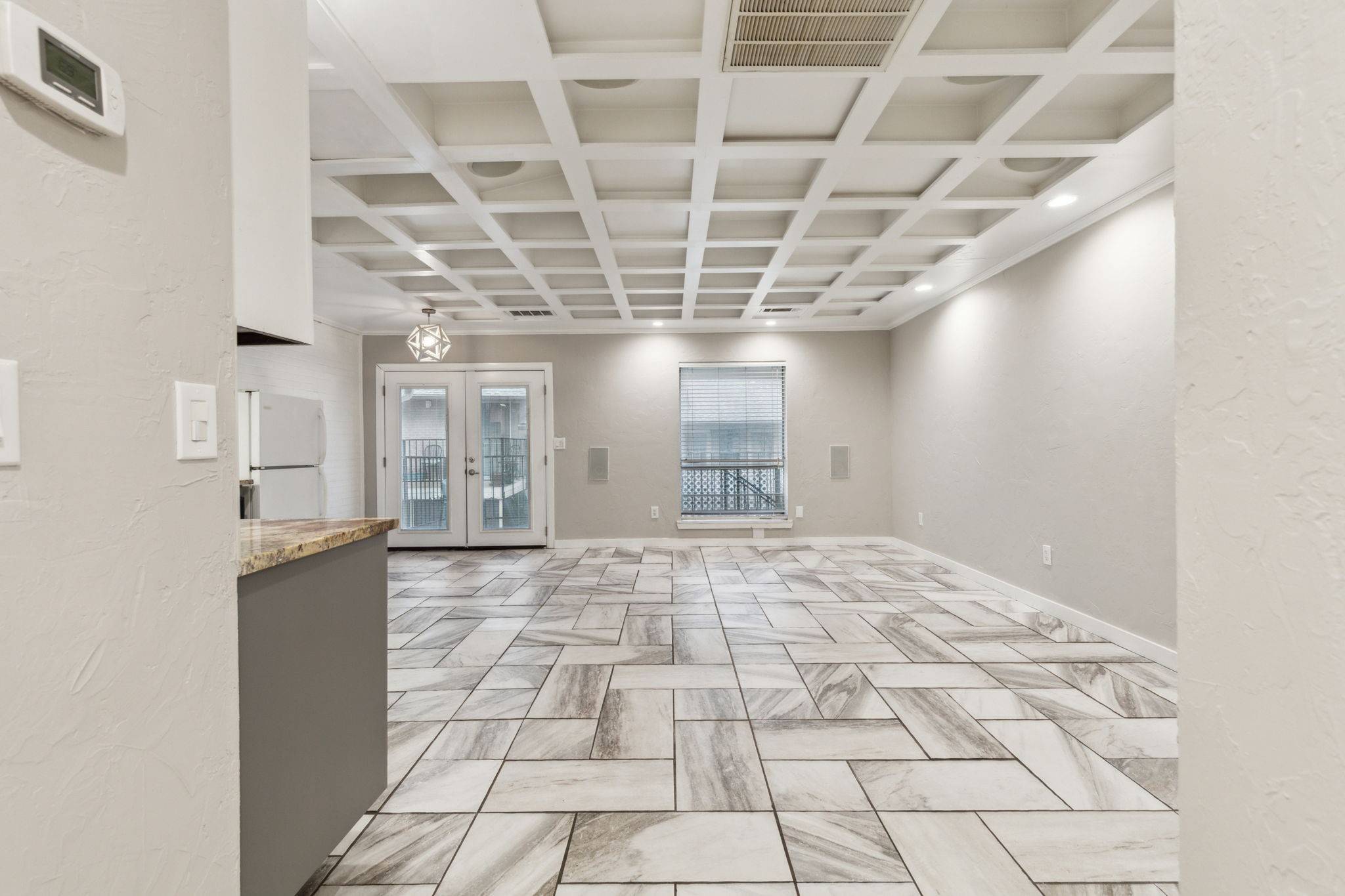 Dallas, TX 75248,15914 Club Crest DR #2112