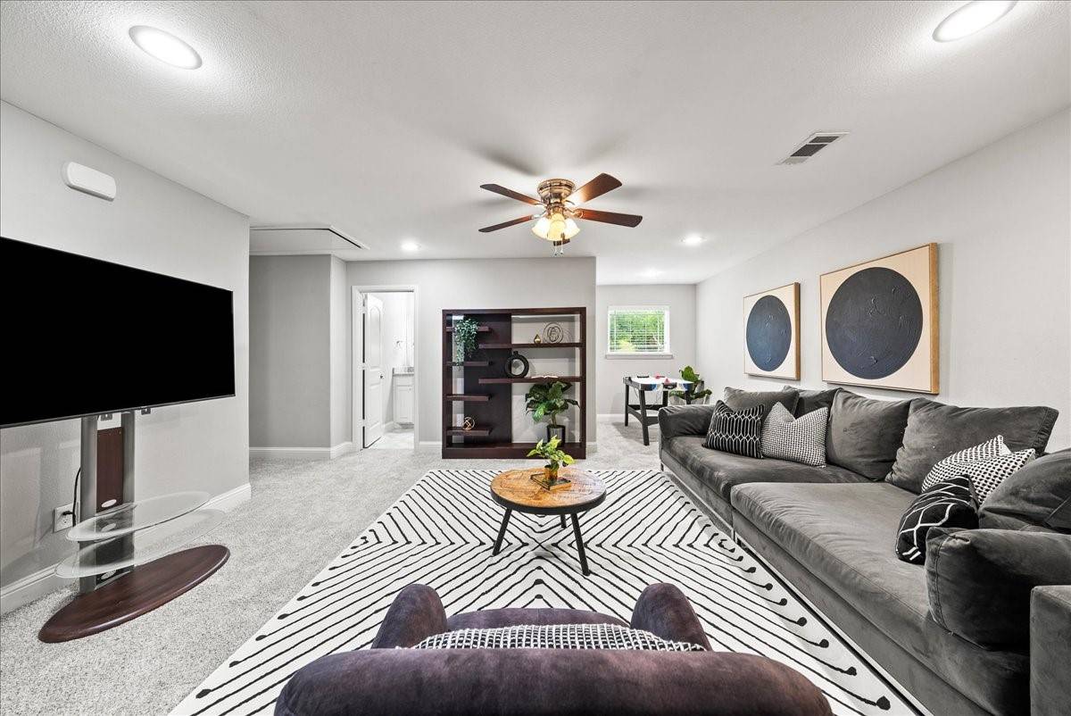 Dallas, TX 75203,729 Rockwood ST