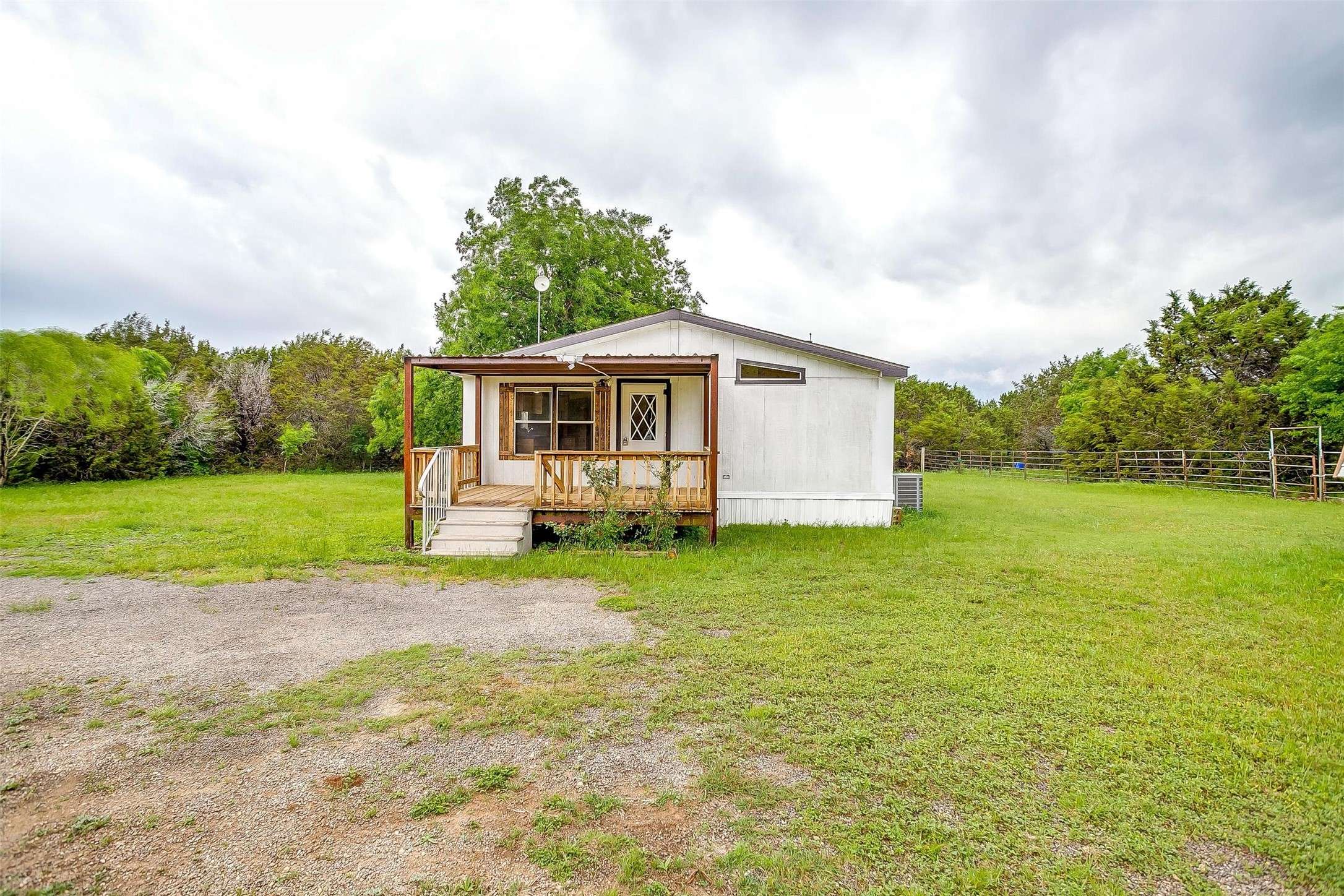 China Spring, TX 76633,785 CR 3570