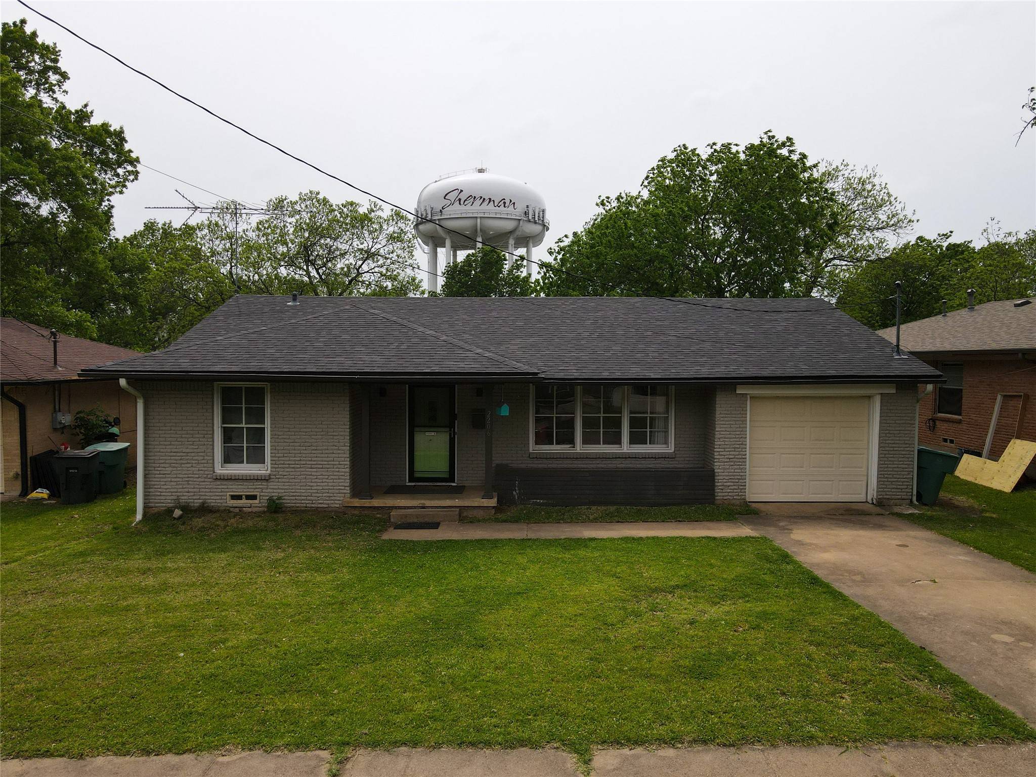 Sherman, TX 75092,2206 N Shannon ST